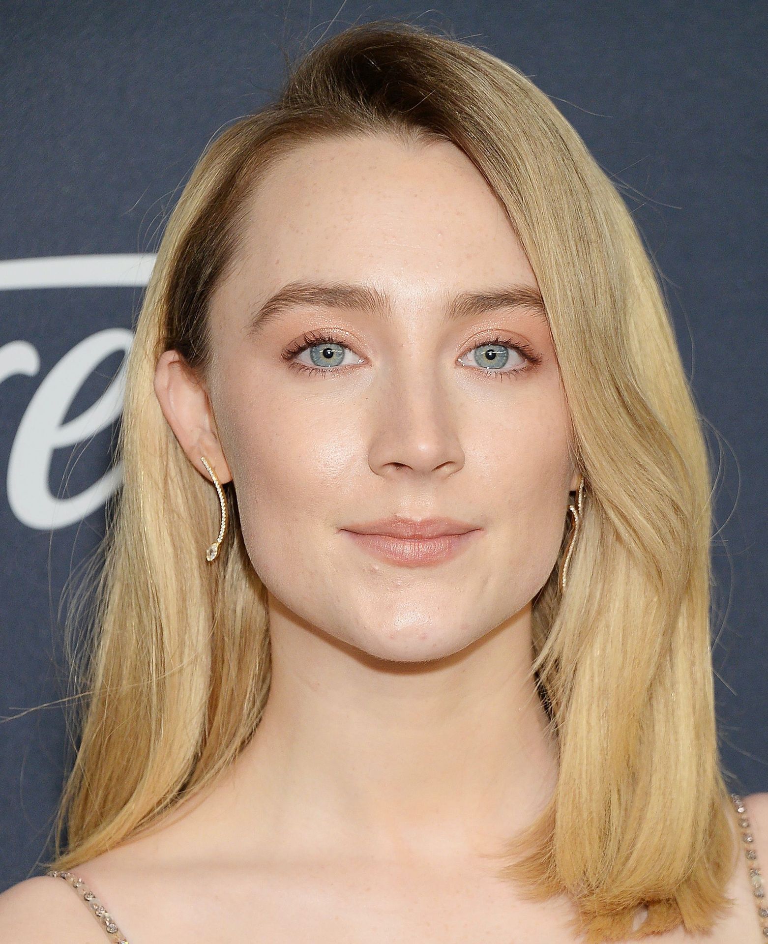Saoirse Ronan Braless 0038