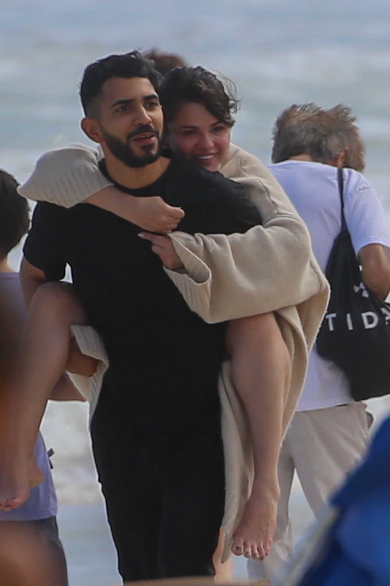 Selena Gomez Sexy 0001