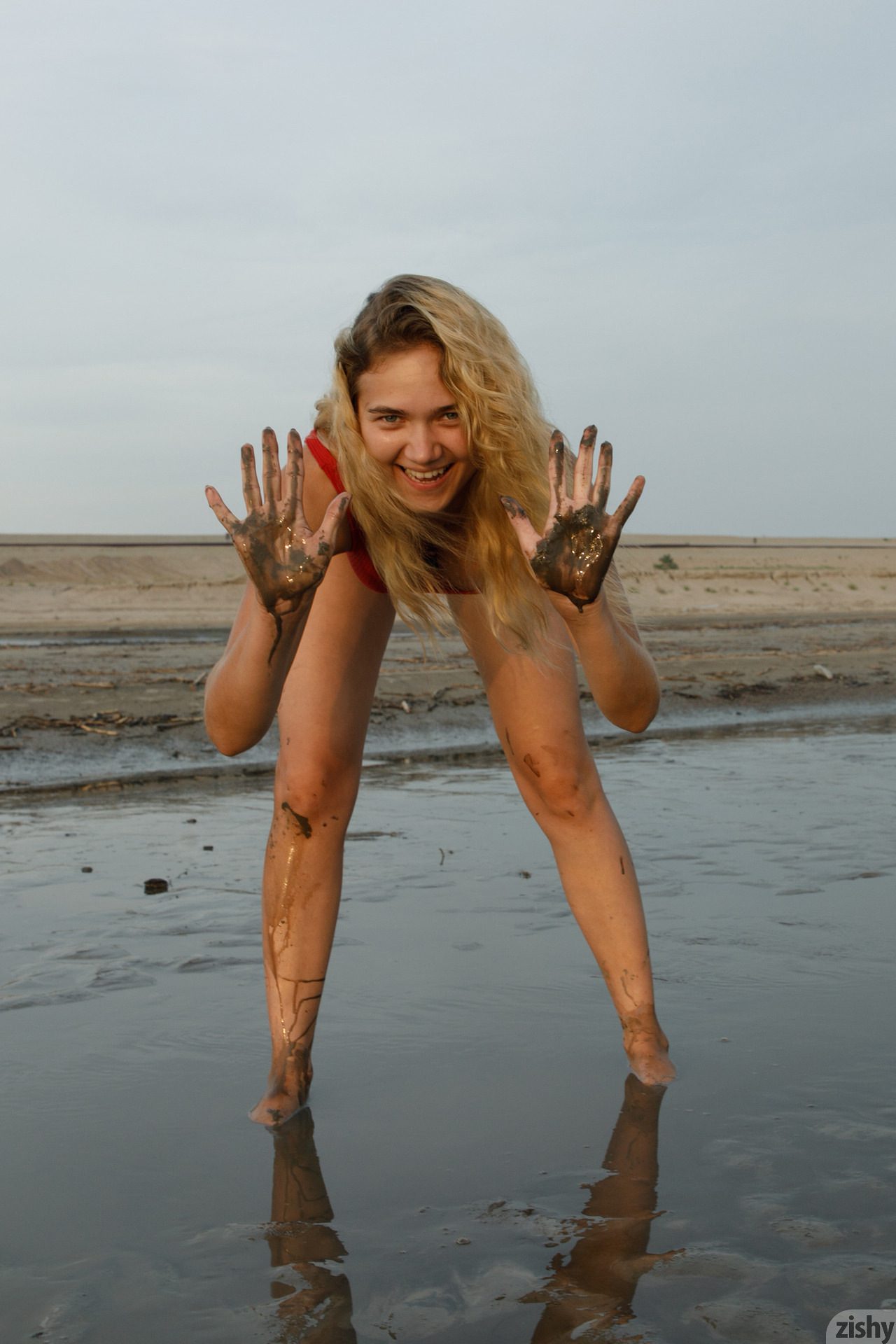 Sofia Orlova On Gryaznyy Beach Zishy (13)