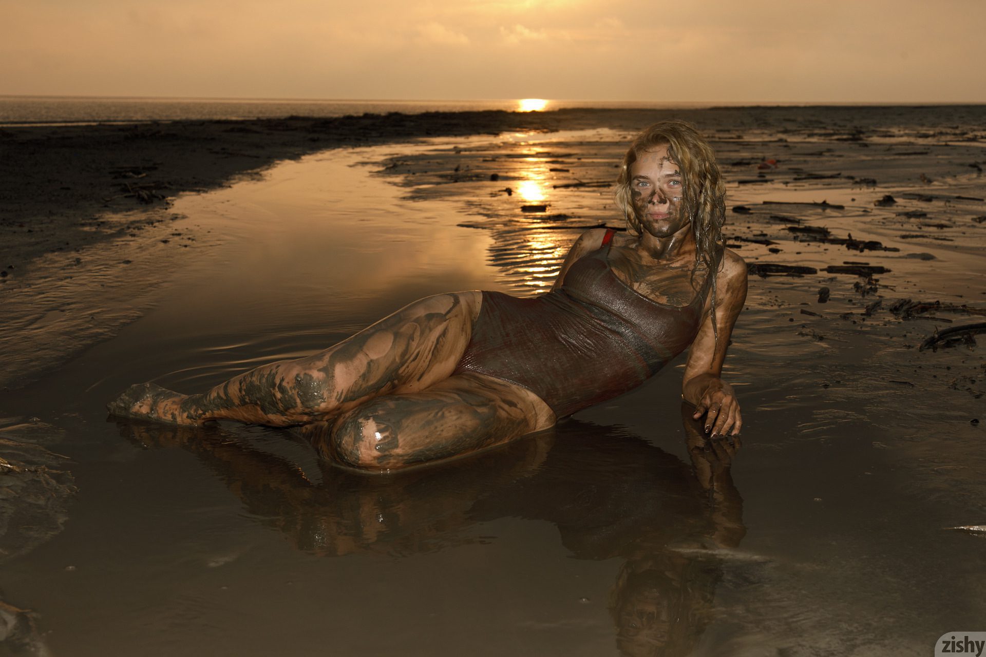 Sofia Orlova On Gryaznyy Beach Zishy (56)