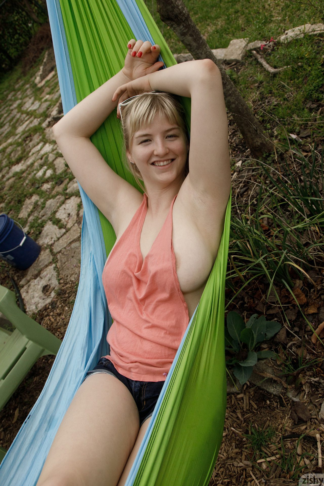 Vicky Chandler Cats Are Shy Zishy (11)