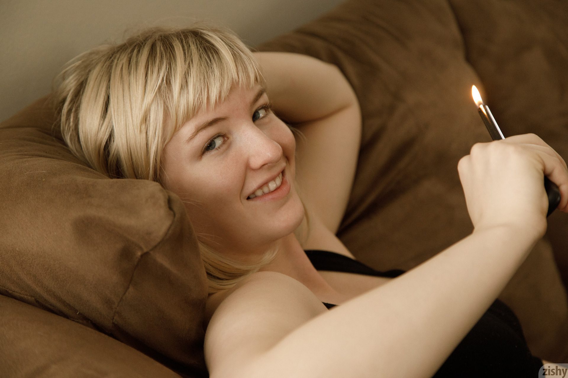 Vicky Chandler Cats Are Shy Zishy (41)