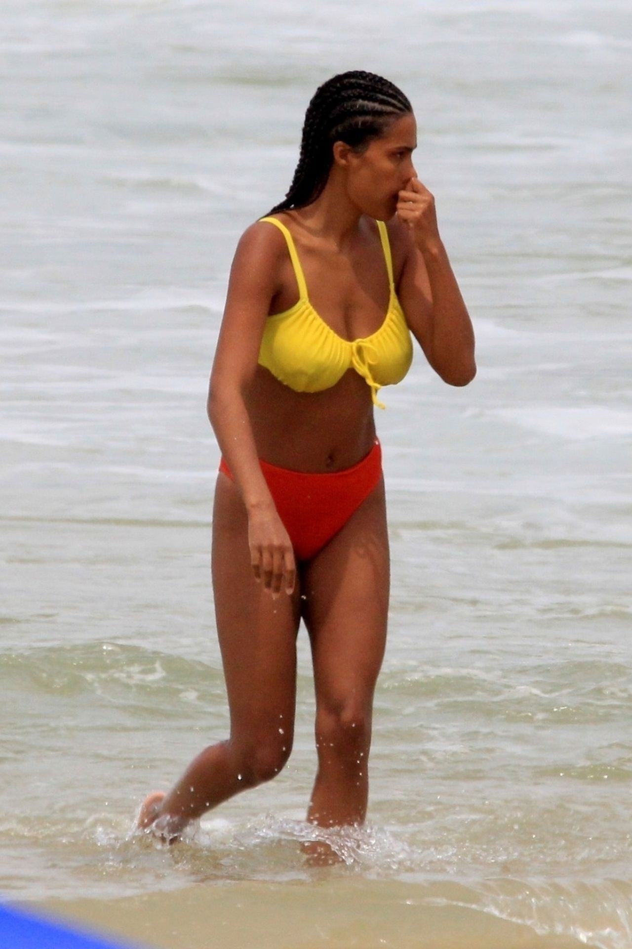 Beach Babe Tina Kunakey And Vincent Cassel Heat Up Their Romance On The Beaches Of Rio 0015