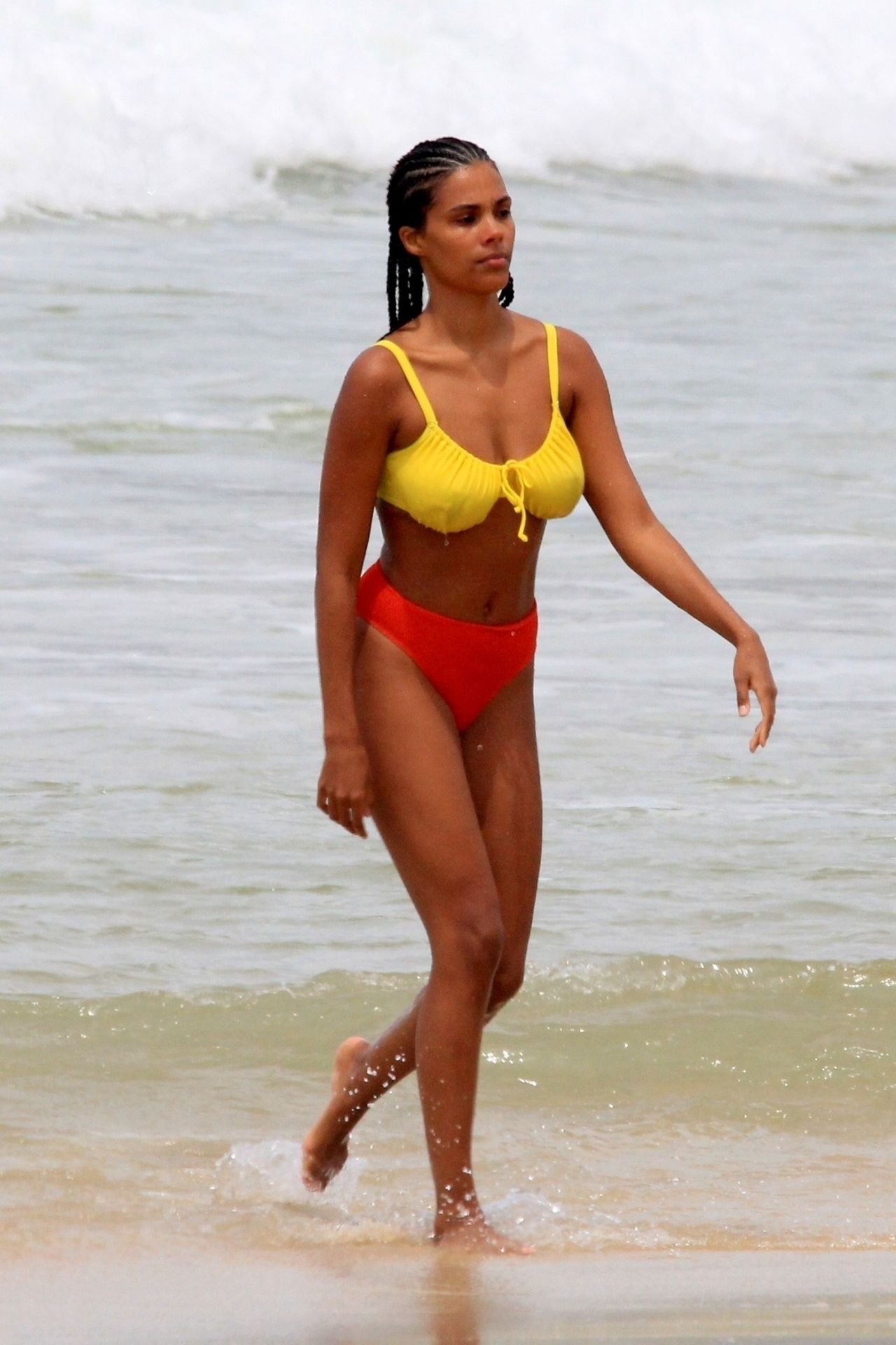 Beach Babe Tina Kunakey And Vincent Cassel Heat Up Their Romance On The Beaches Of Rio 0055