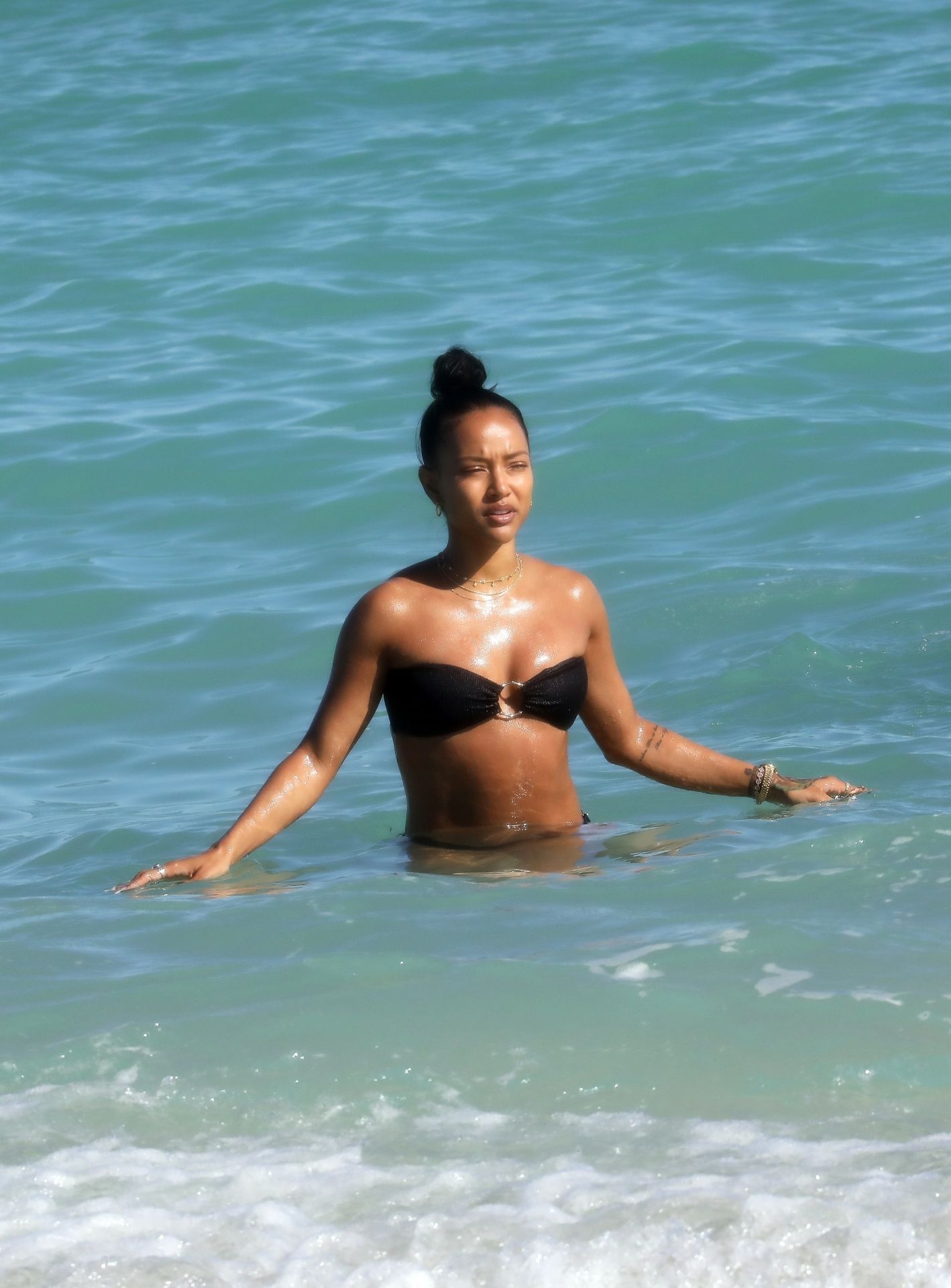 Beach Babes Chantel Jeffries & Karrueche Tran Steam Up Miami Beach 0032