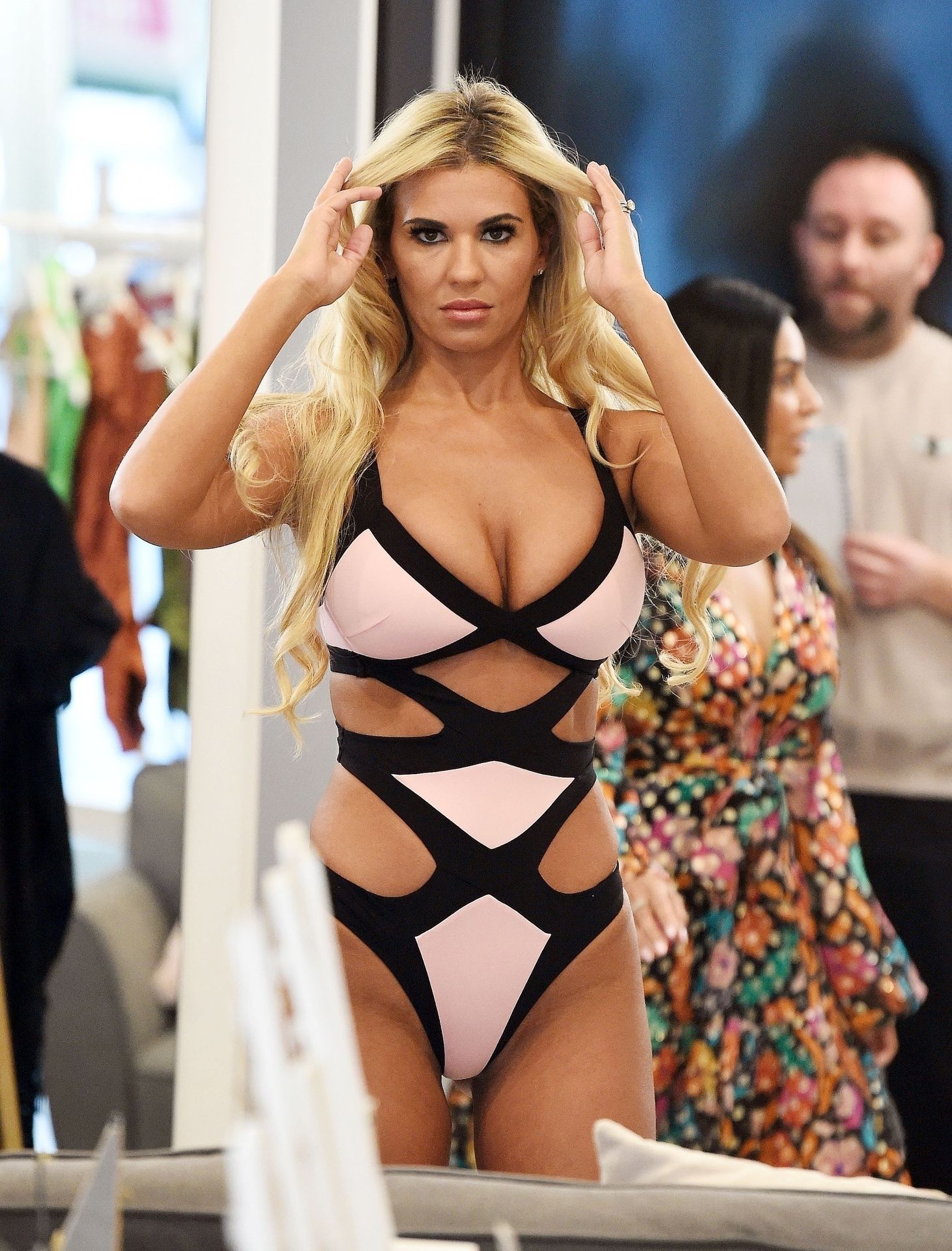 Christine Mcguinness Looks Sensational As She Films Scenes For The Real Housewife Of Cheshire 0045