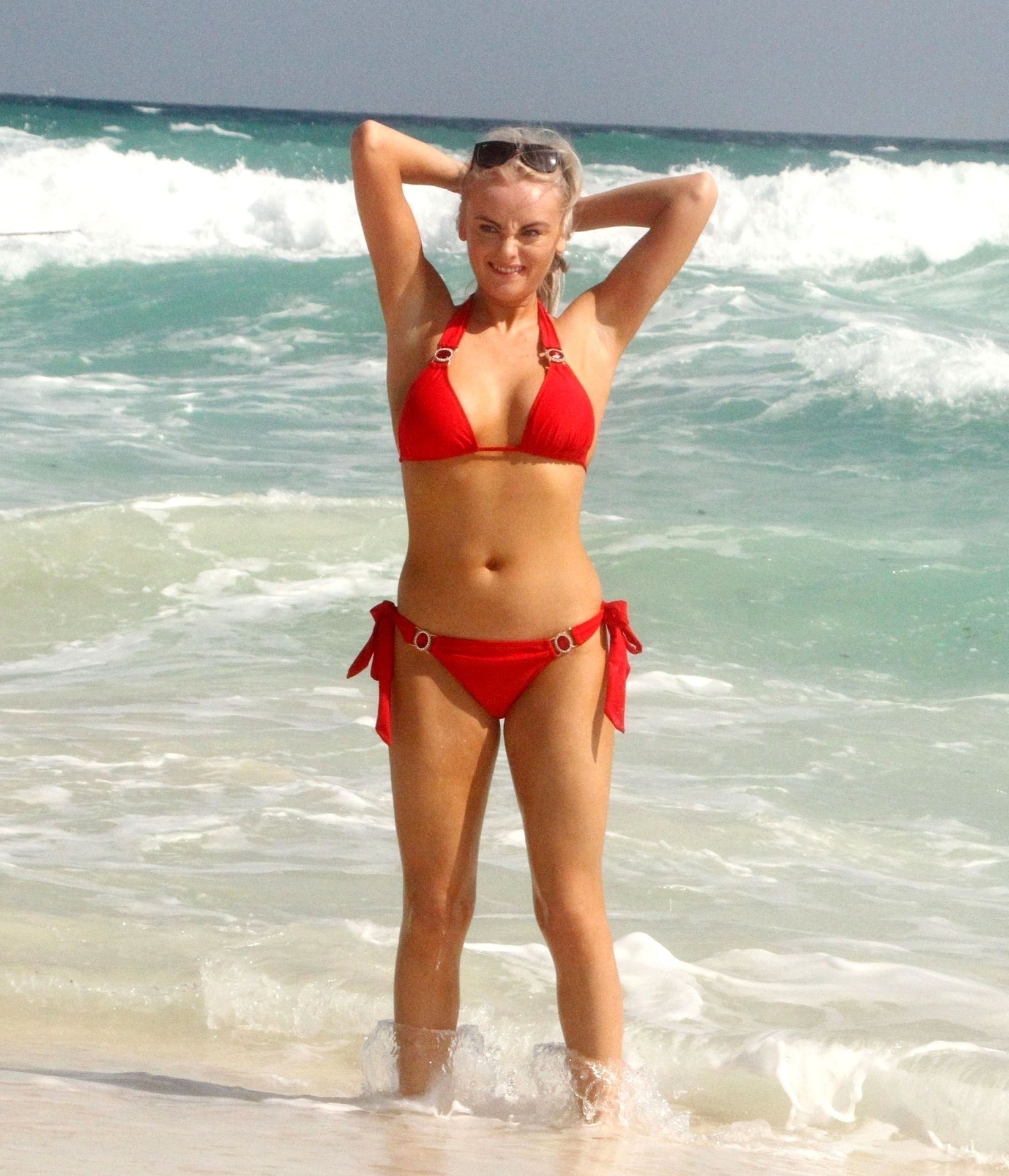 Former Coronation Street Star Katie Mcglynn Shows Off Her Sexy Figure In Mexico 0017