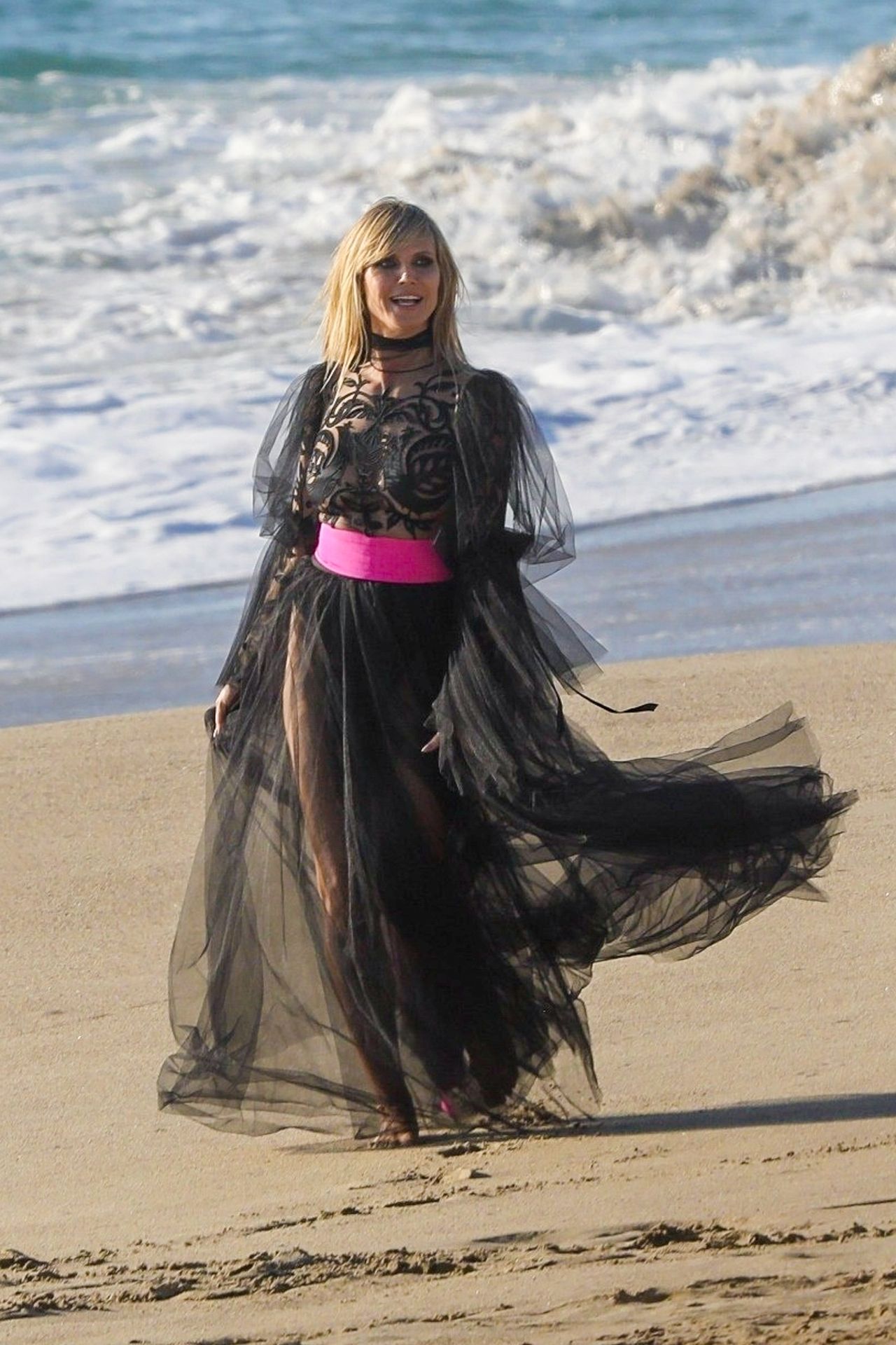 Heidi Klum Poses In A Thong Bikini 0104