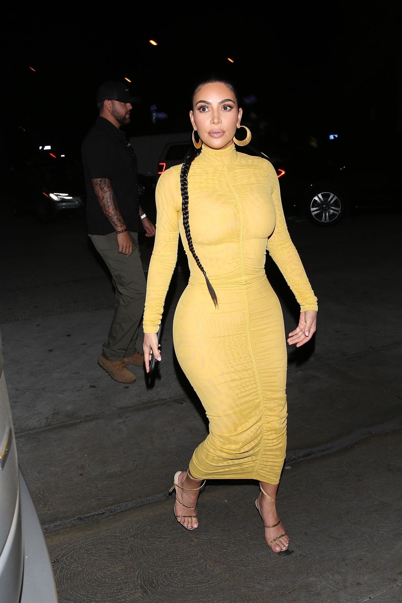 Kim Kardashian Departs After A Family Dinner At Carousel0029