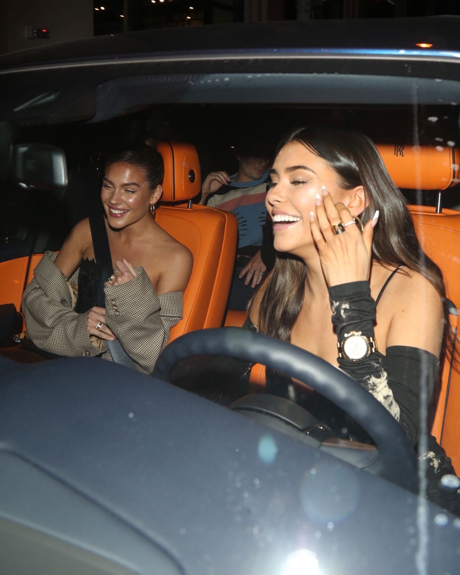 Madison Beer Stuns In Black At Catch La 0034