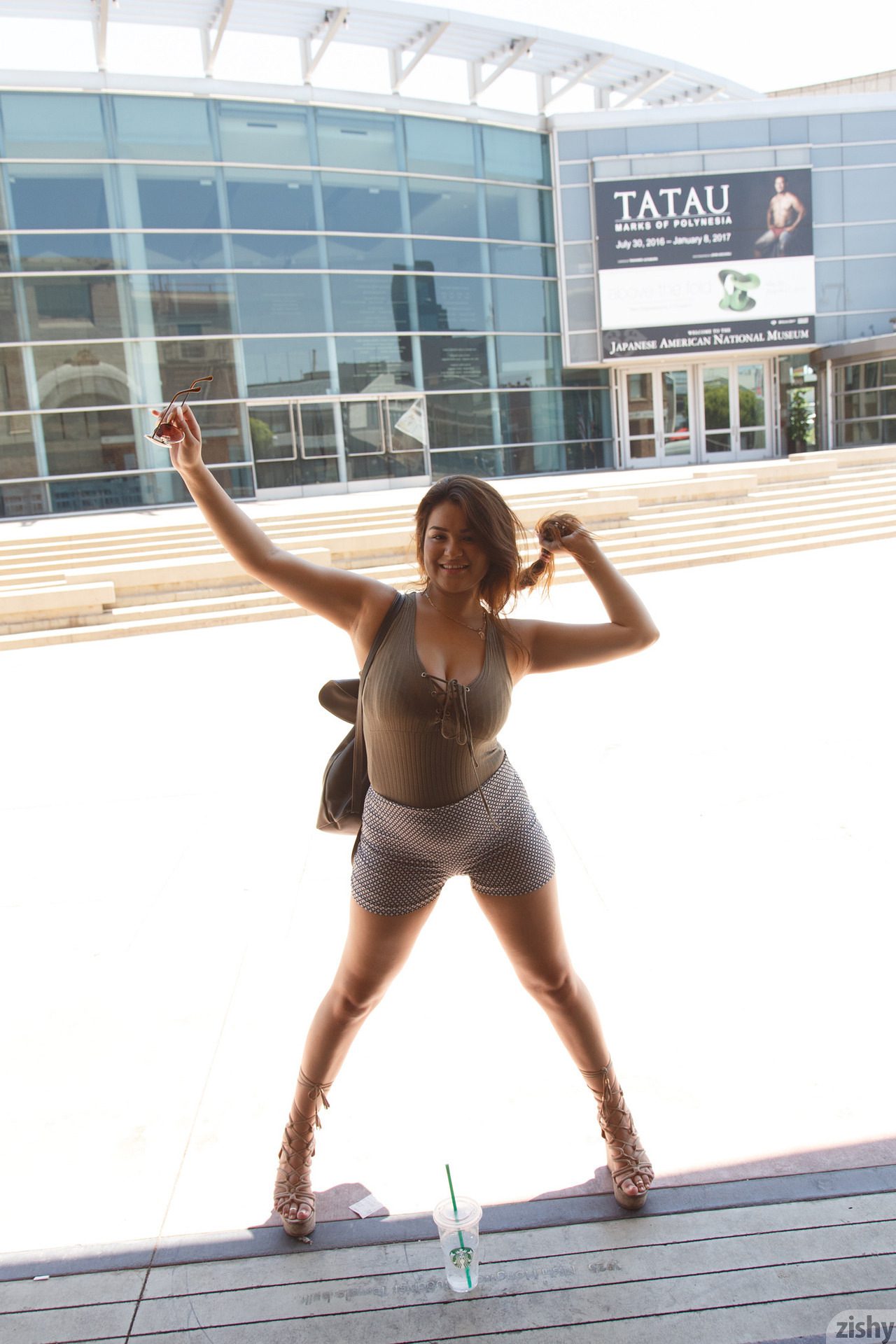 Mercedes Llano Dreams Big Zishy (20)