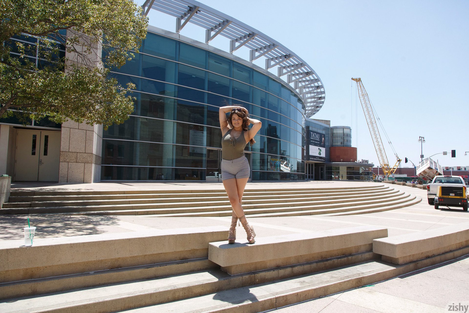 Mercedes Llano Dreams Big Zishy (23)