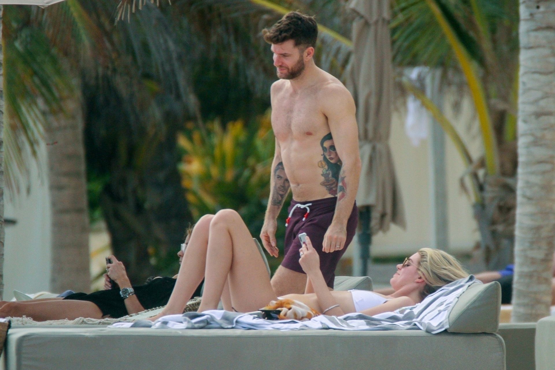 Newlyweds Hannah Cooper And Joel Dommett Enjoy A Romantic Getaway In Tulum 0012