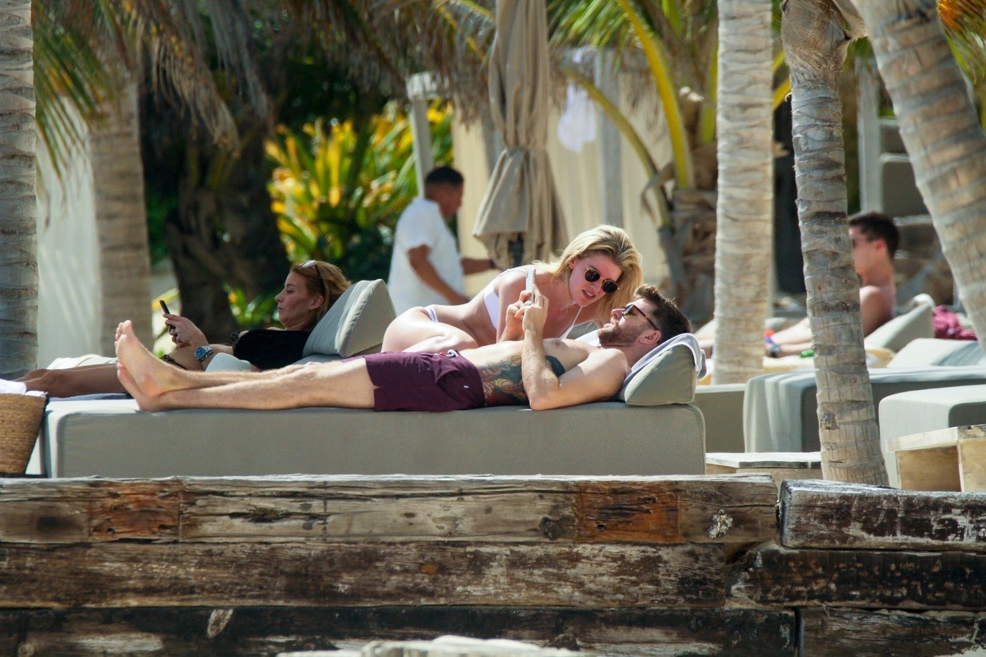 Newlyweds Hannah Cooper And Joel Dommett Enjoy A Romantic Getaway In Tulum 0020