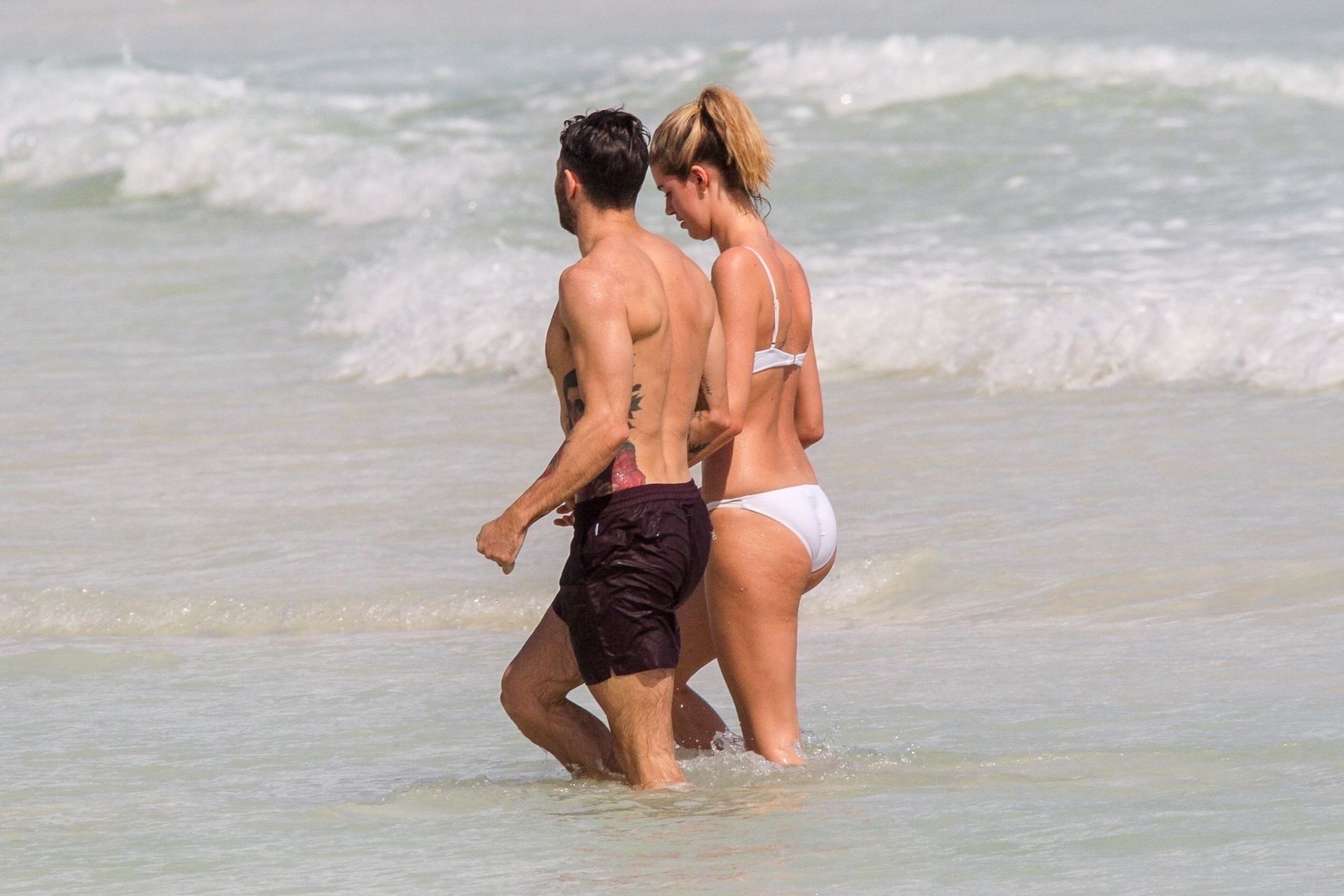 Newlyweds Hannah Cooper And Joel Dommett Enjoy A Romantic Getaway In Tulum 0044