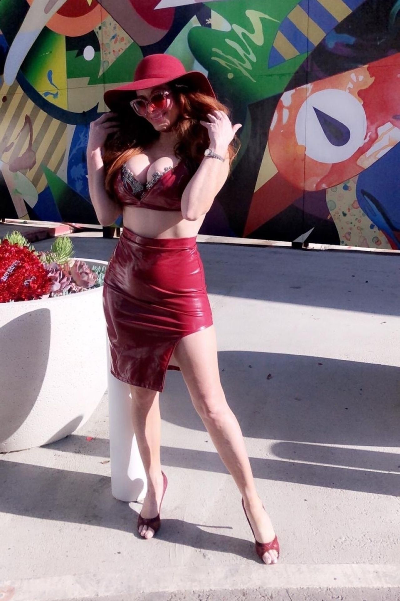 Phoebe Price Wishes You A Happy Valentine’s Day In Beverly Hills 0044