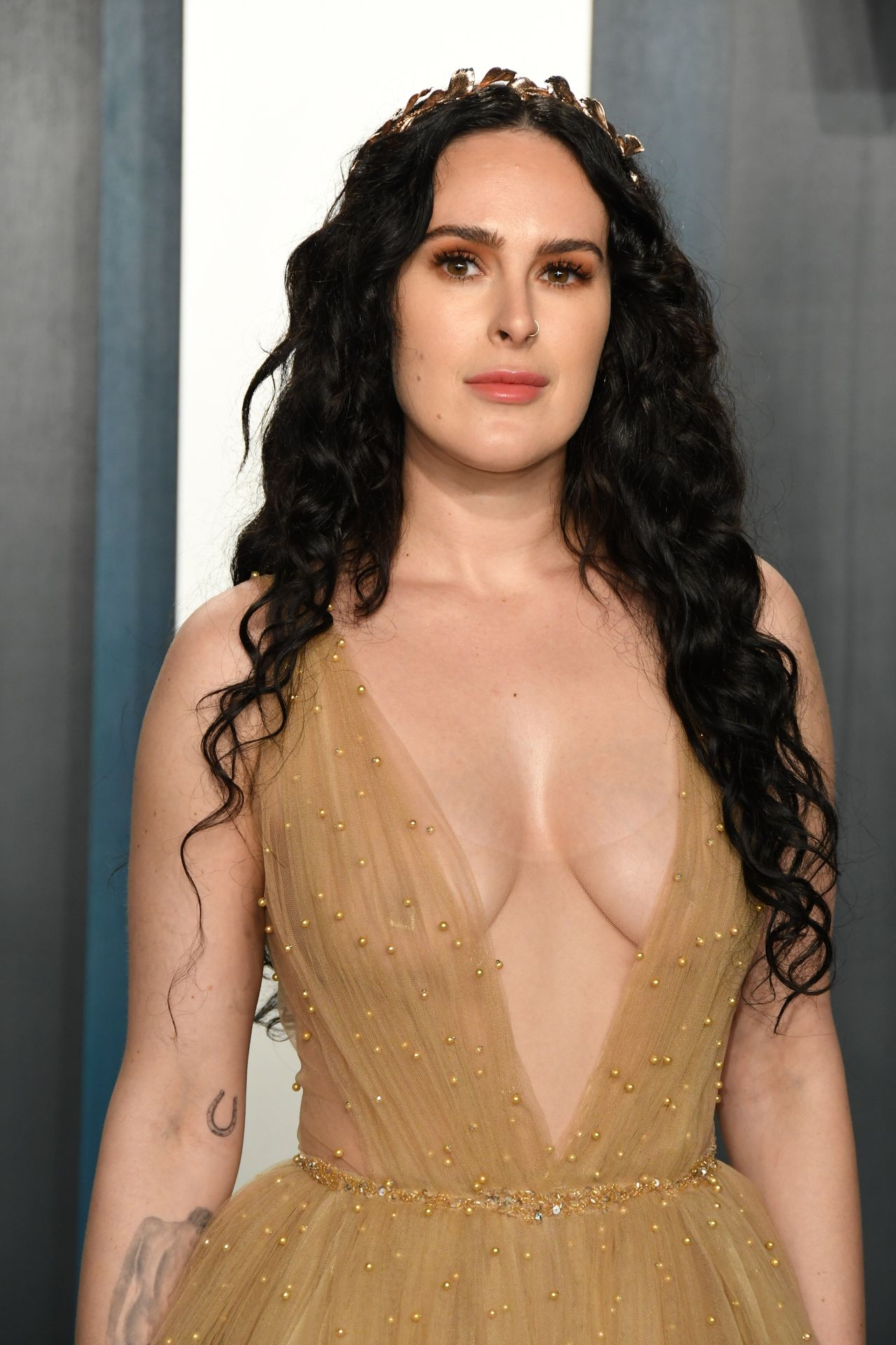 Rumer Willis Puts On Display Of Cleavage At Vanity Fair Party 0016