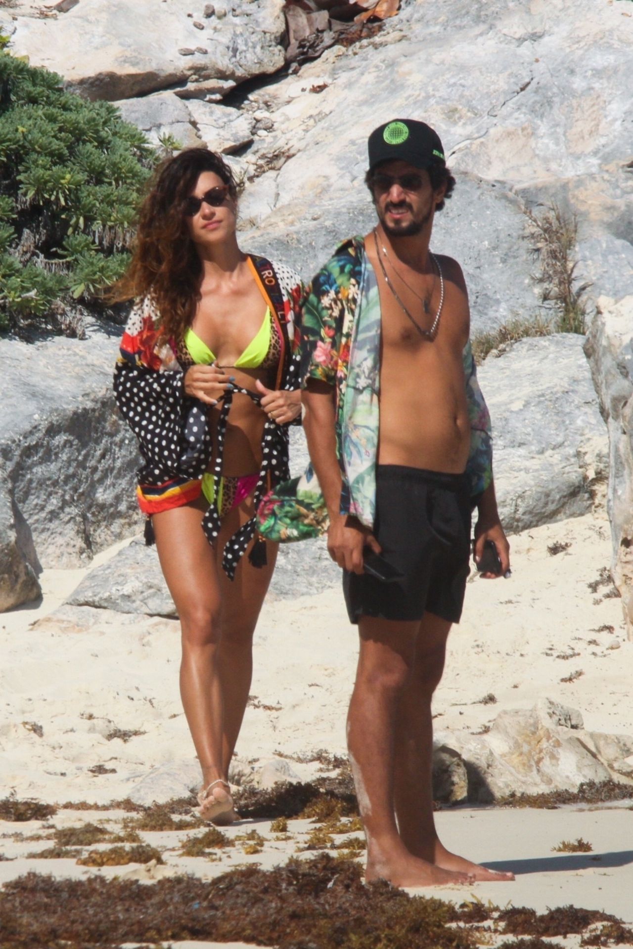 Thaila Ayala Frolics In The Sun With Hubby Renato Goés In Tulum 0002