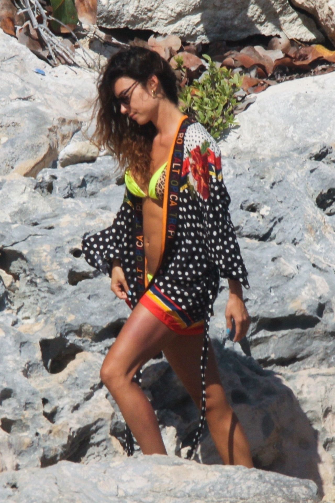 Thaila Ayala Frolics In The Sun With Hubby Renato Goés In Tulum 0024