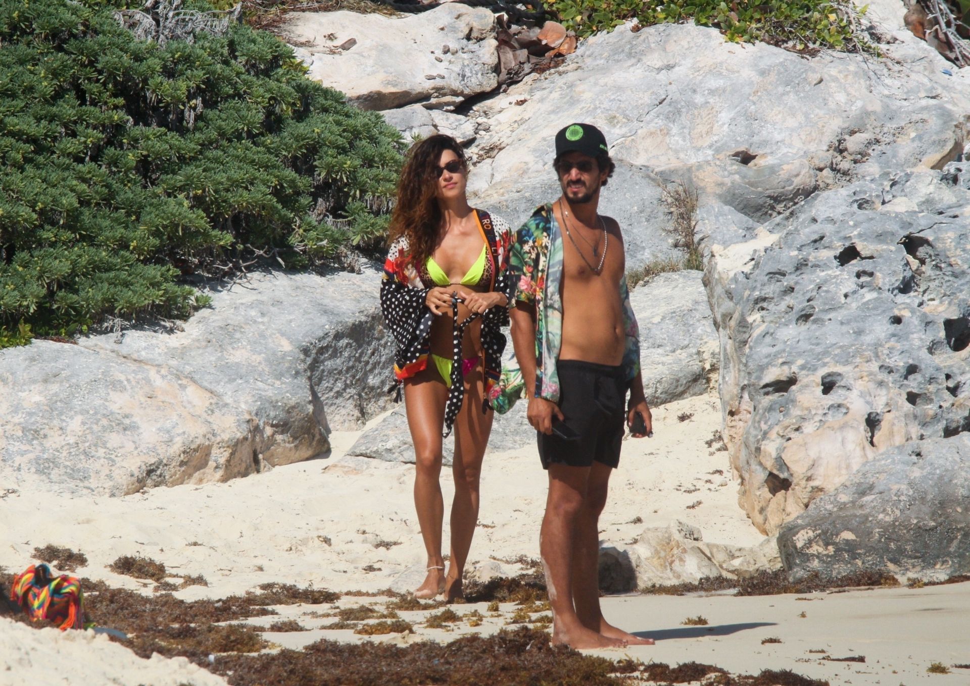 Thaila Ayala Frolics In The Sun With Hubby Renato Goés In Tulum 0025