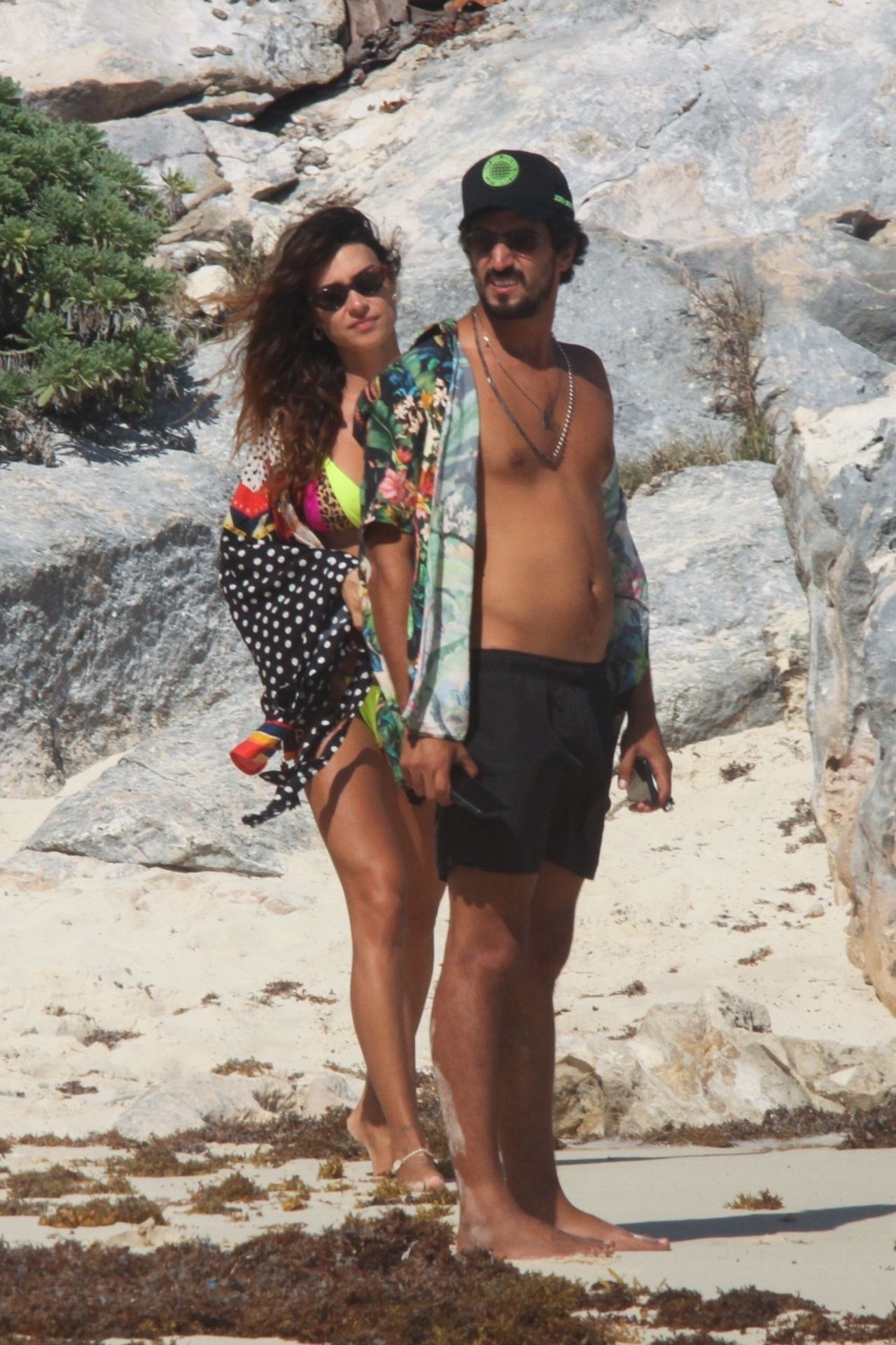 Thaila Ayala Frolics In The Sun With Hubby Renato Goés In Tulum 0026