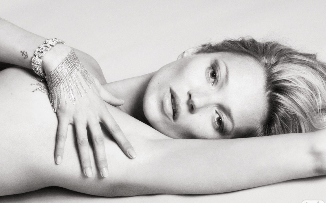 The Immaculate Kate Moss Playboy Plus (38)