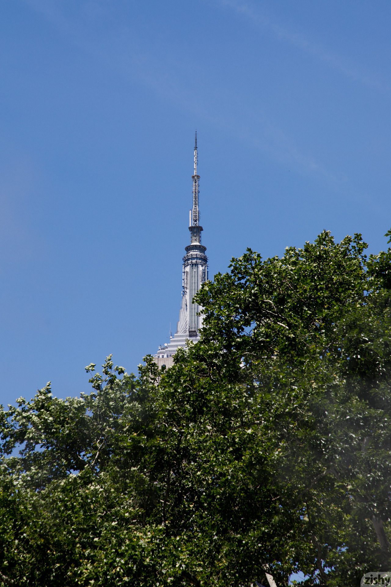 Three Girls One Schlub Zishy (42)