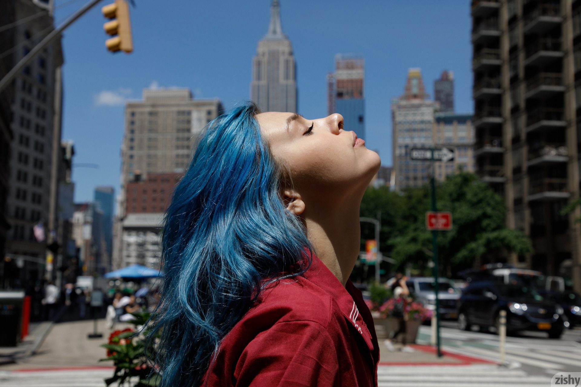 Three Girls One Schlub Zishy (45)