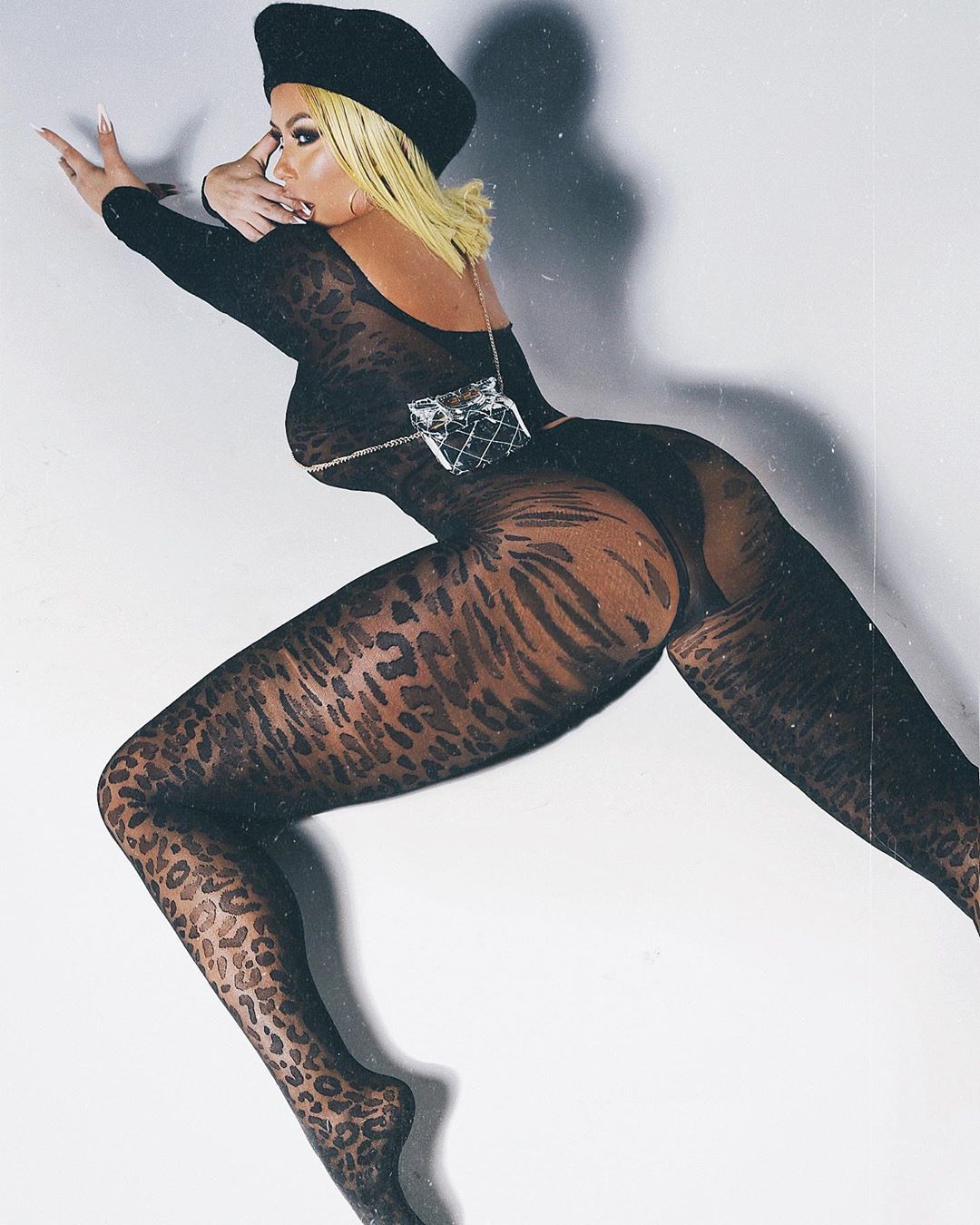 Aubrey O’day Nude & Sexy 0074