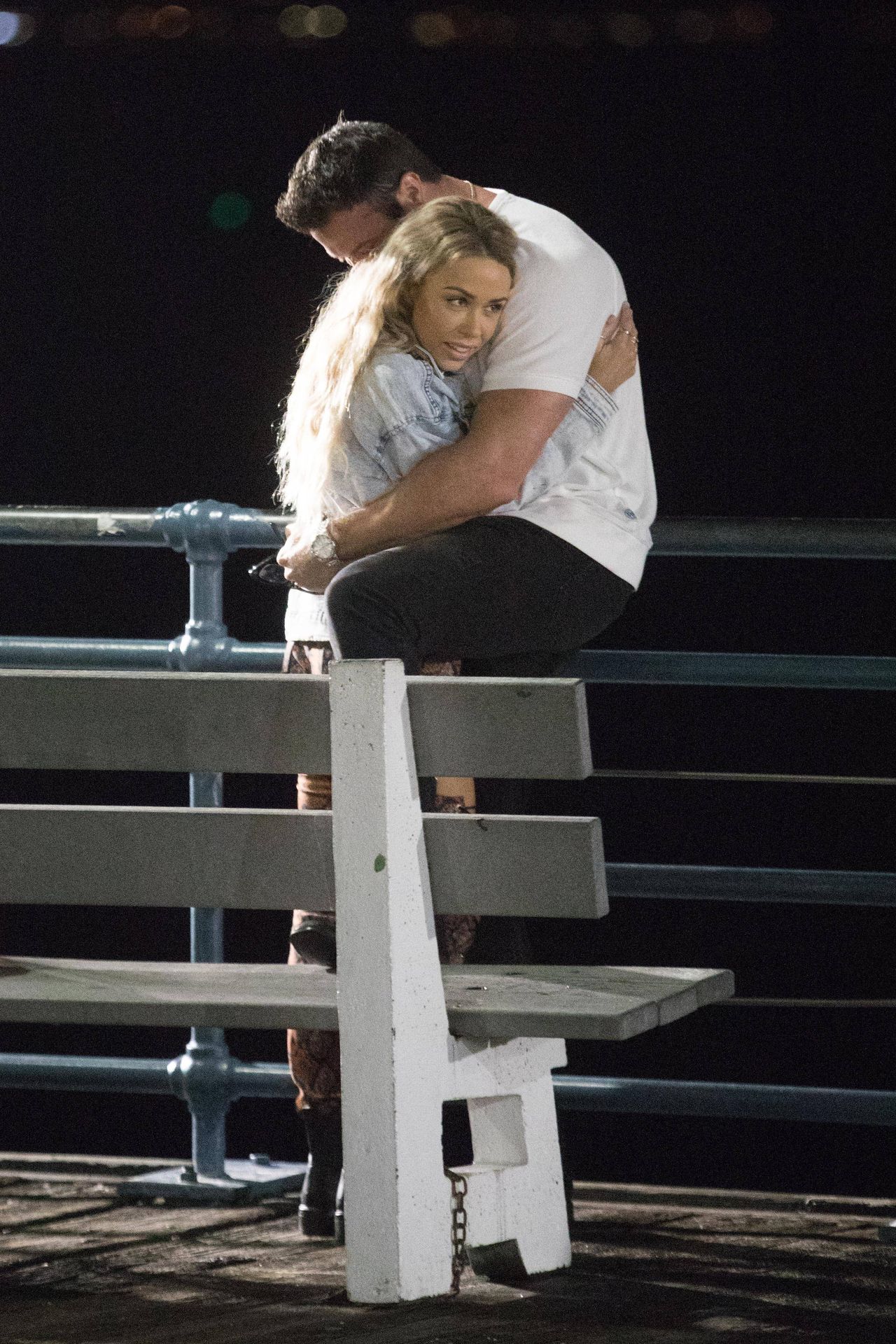 Chad Johnson & Annalise Mishler Are Seen On A Low Key Date At The Santa Monica Pier 0014