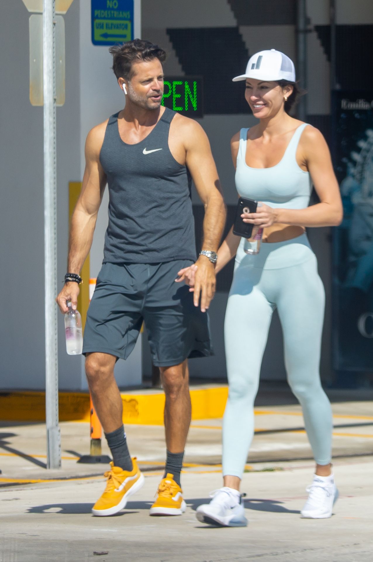 David Charvet Spotted Leaving A Workout With His Fitness Model Girlfriend In Miami 0001