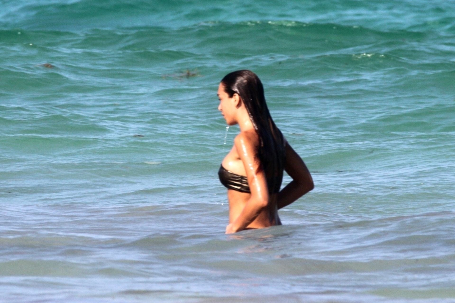 Elisa De Pánicis Cools Off In Tulum 0045