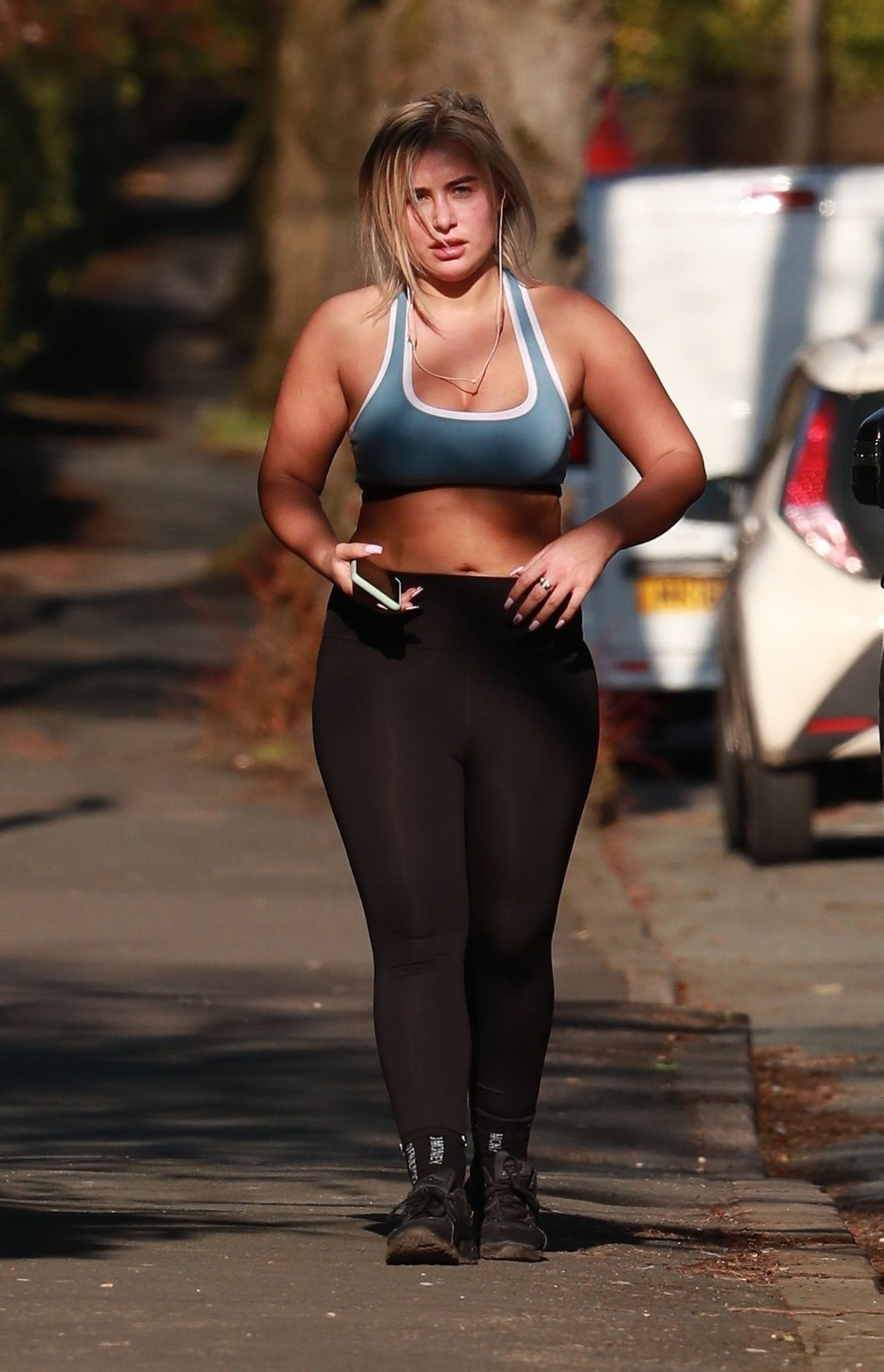 Ellie Brown Stays In Shape With Her Allowed Once A Day Of Exercise 0023