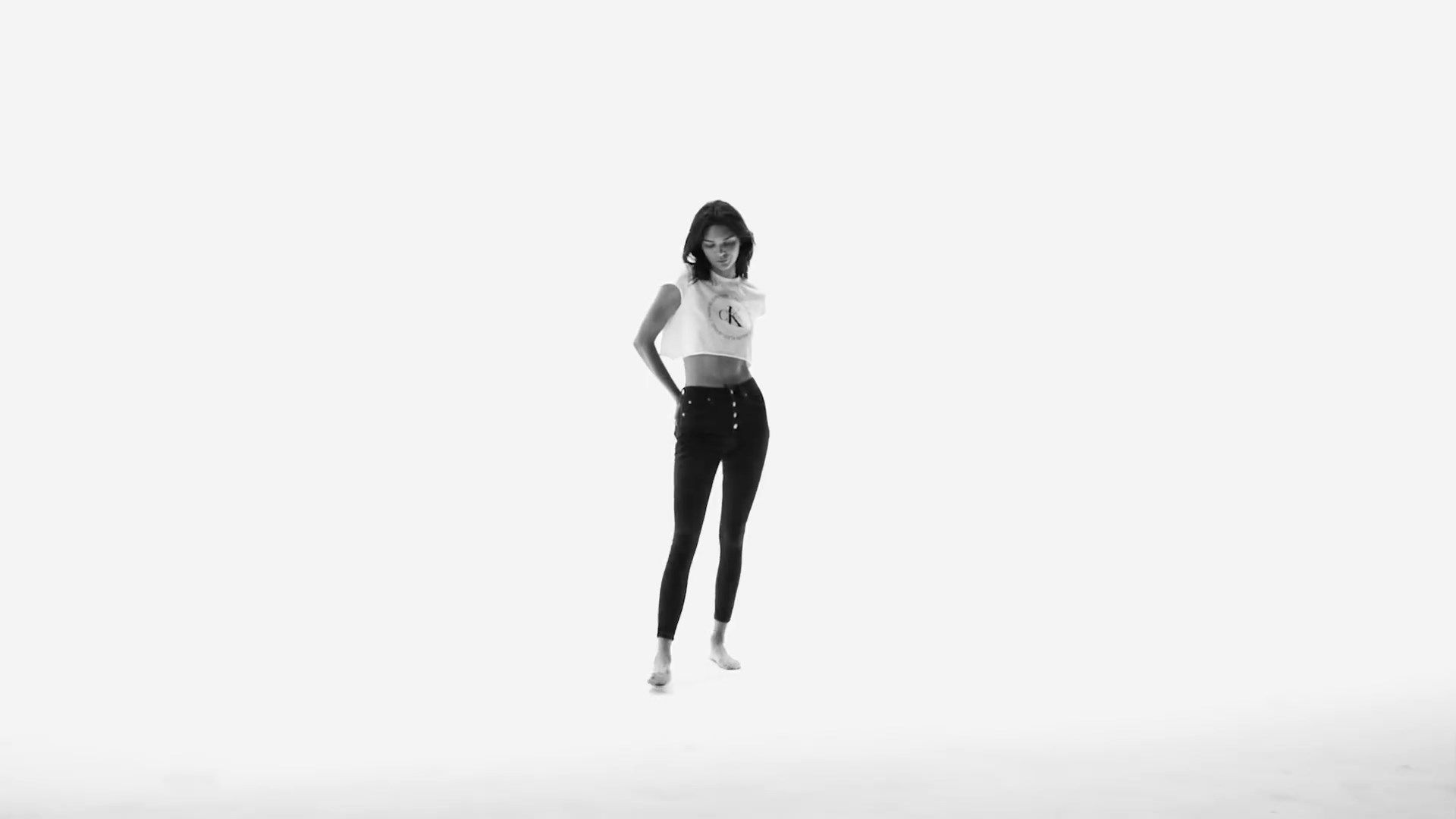 Kendall Jenner Presents Calvin Klein Collection 0008