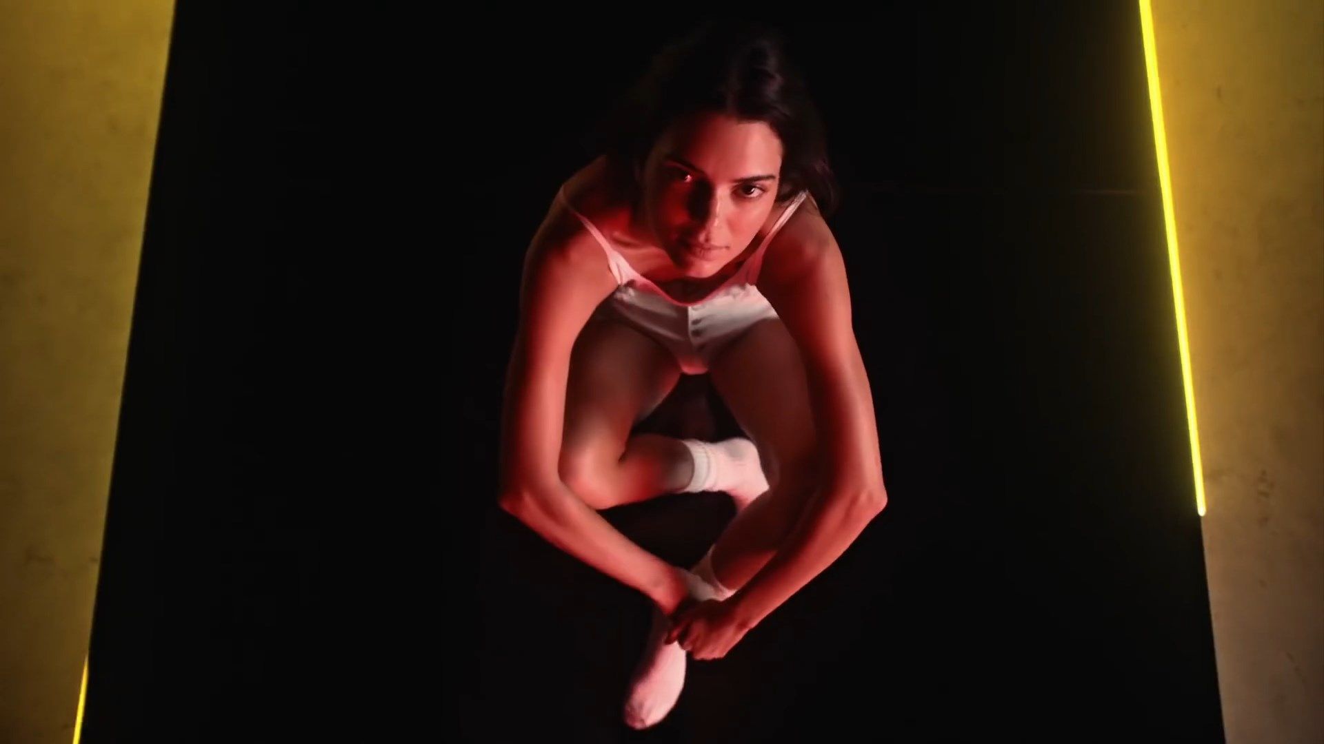 Kendall Jenner Presents Calvin Klein Collection 0012