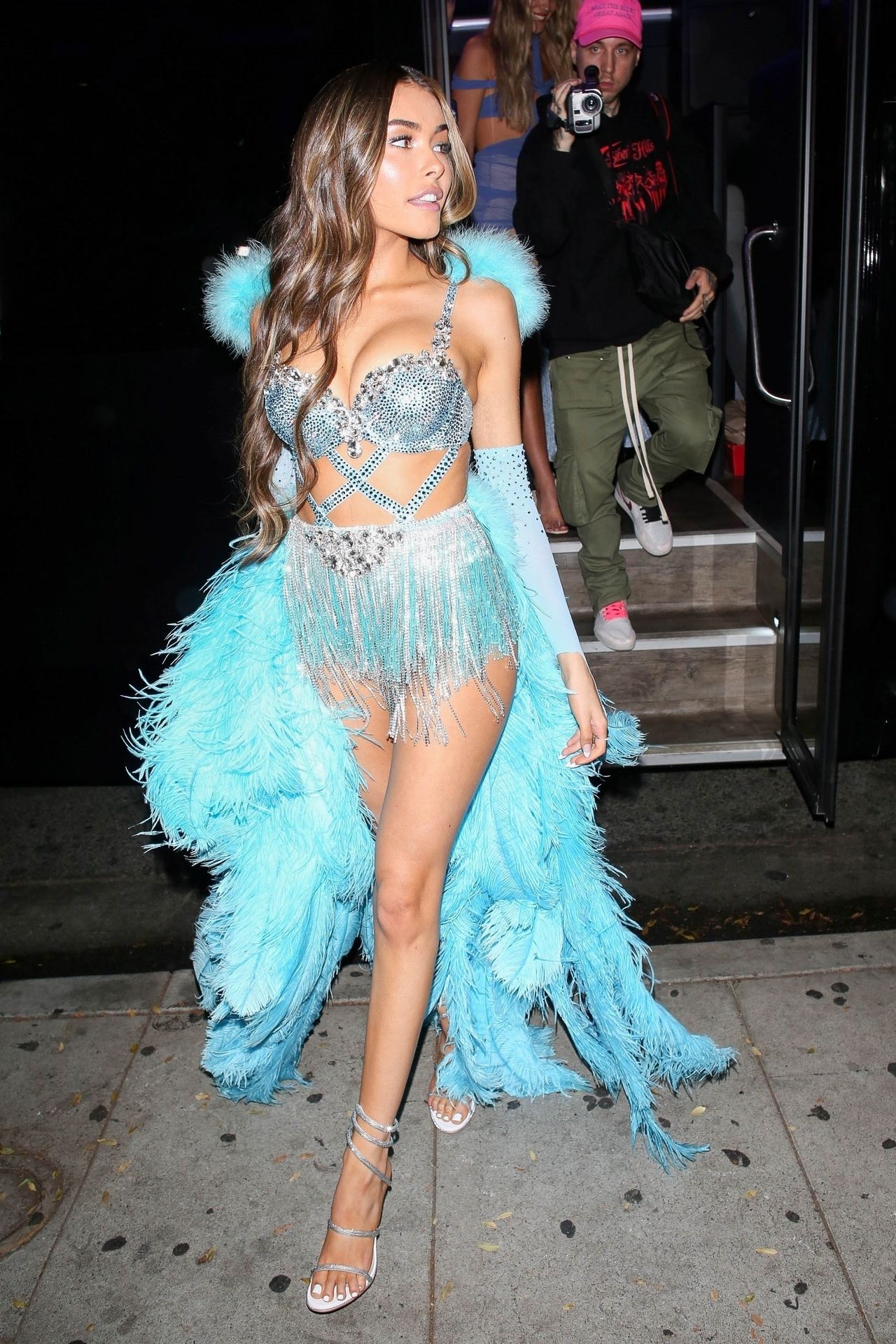 Madison Beer Puts On A Sexy Display In A Blue Feather Ensemble While Arriving At Her 21st Bi 0040