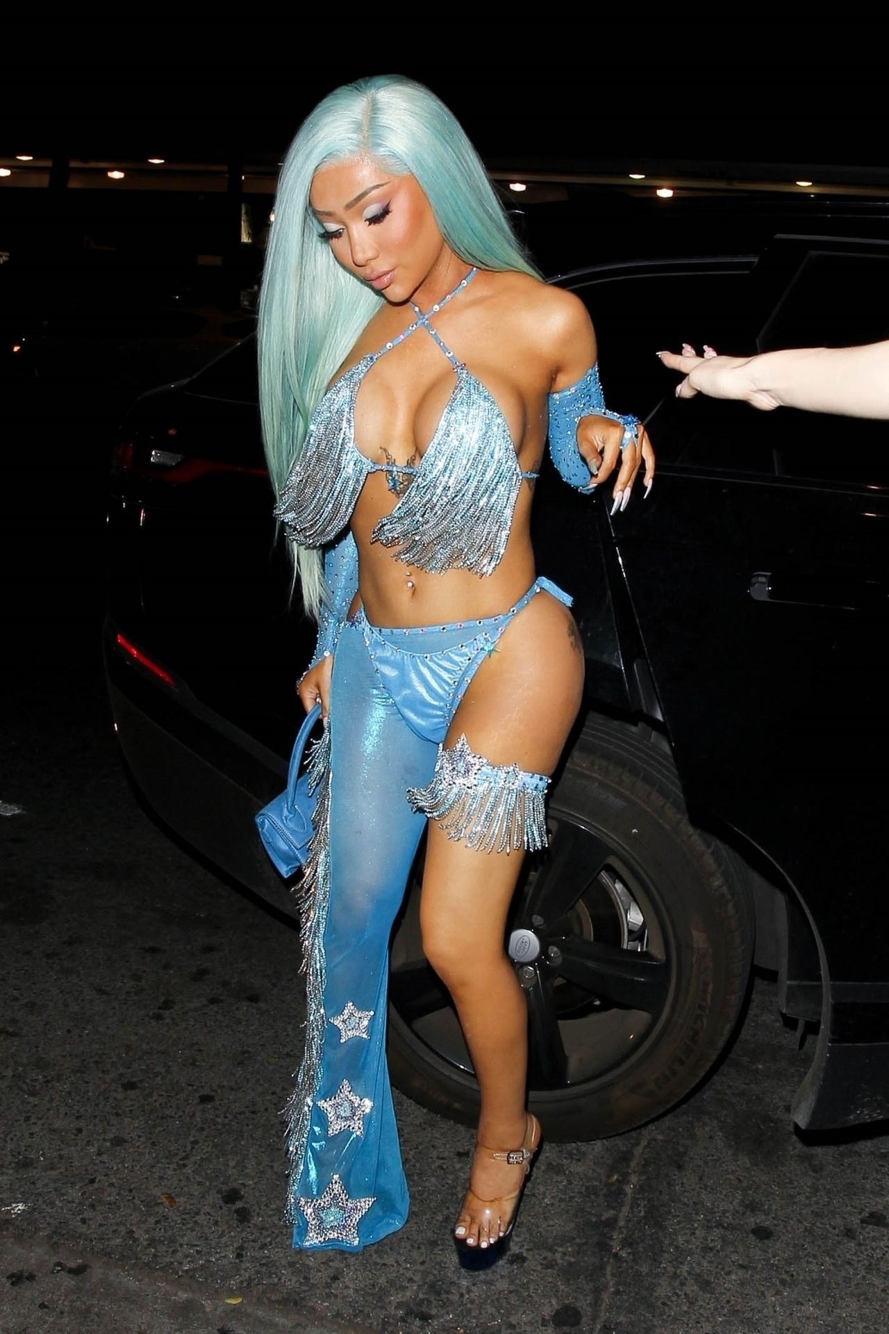 Nikita Dragun Shows Off All Her Assets While Rocking All Blue Arriving At Madison Beer’s 21st Birthday 0012