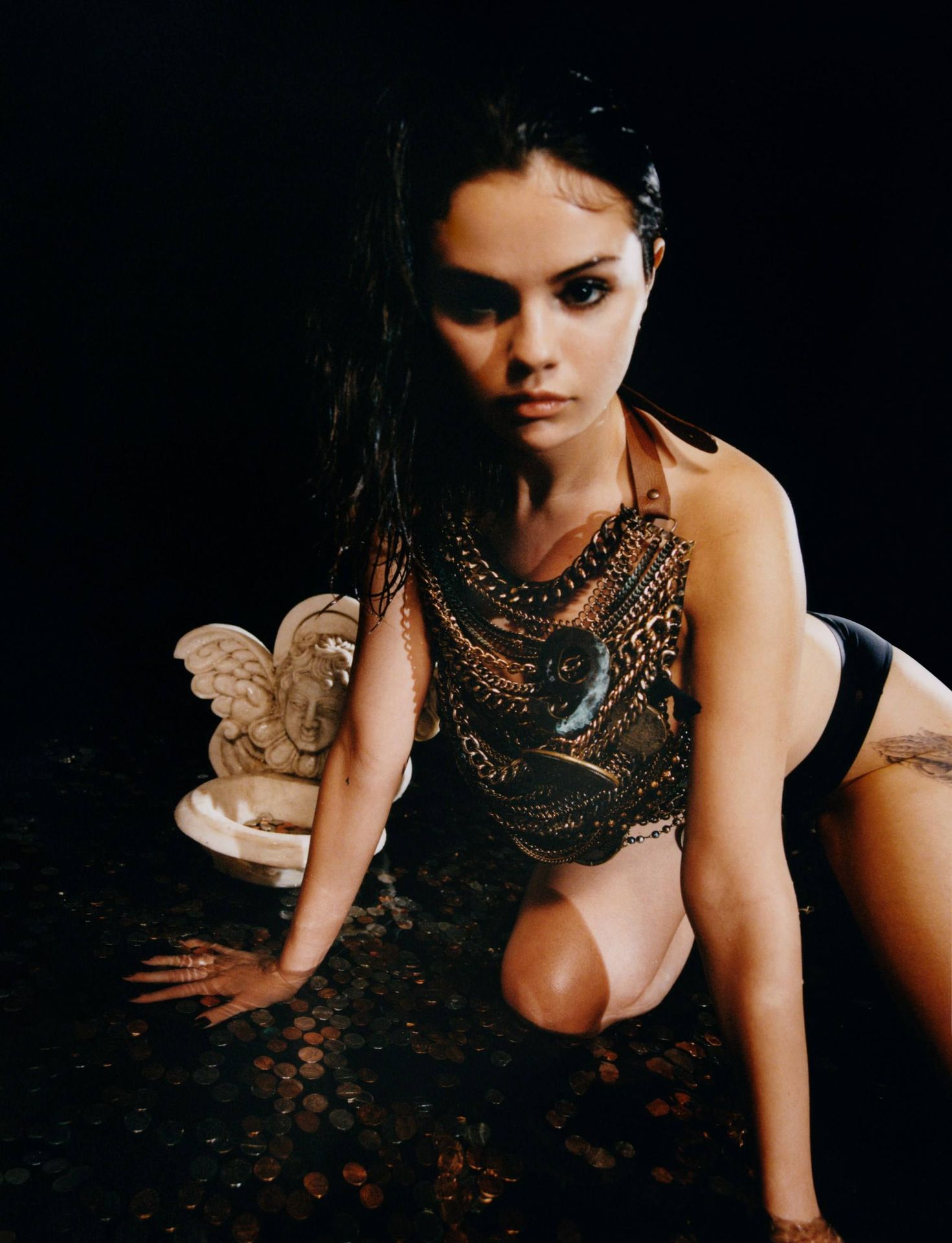 Selena Gomez Shows Her Body In A Photoshoot For Dazed Magazine 0022