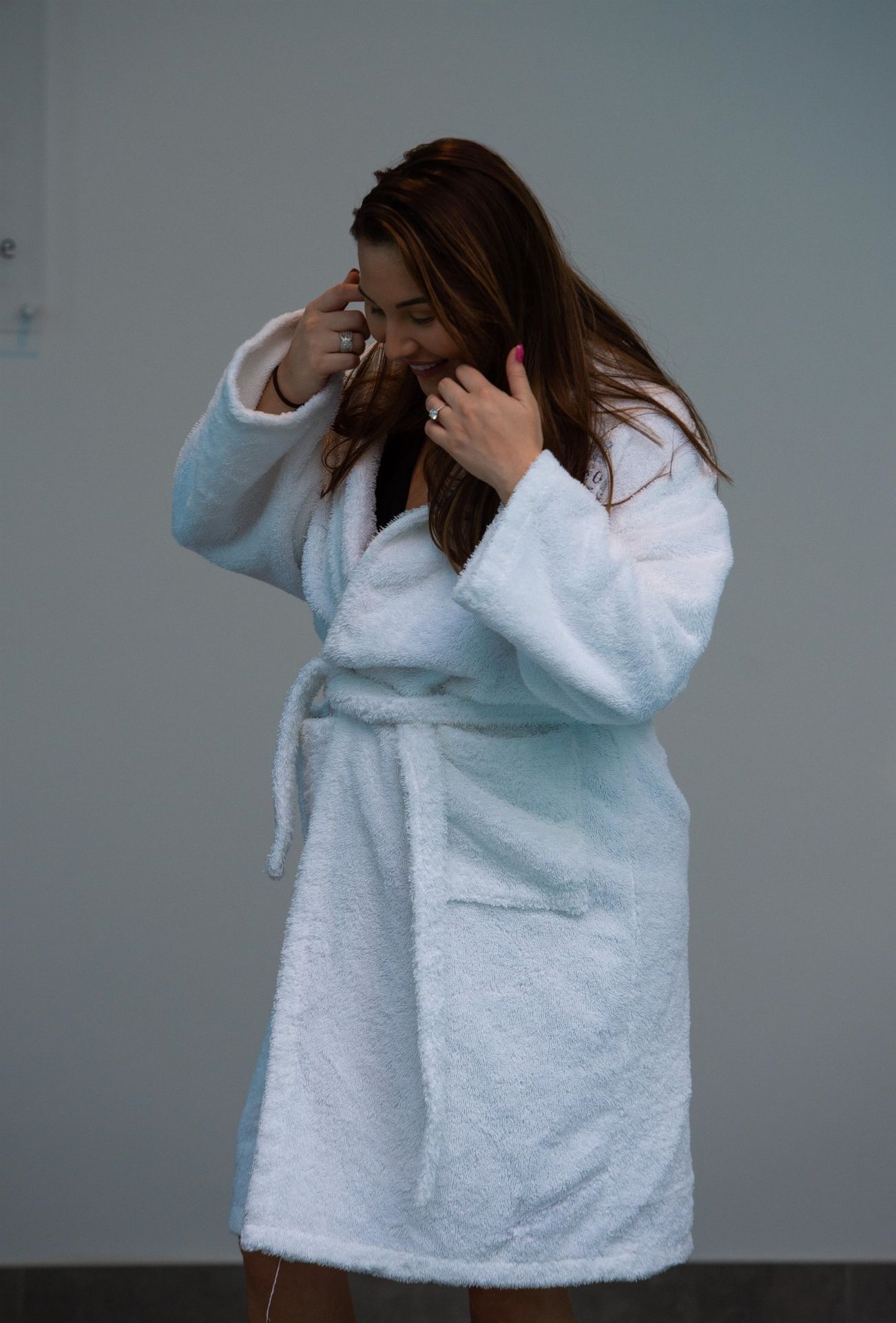 The Goodman Sisters Chloe, Lauryn And Amelia Are Spotted At A Pregnancy Wellness Retreat In Essex 0036