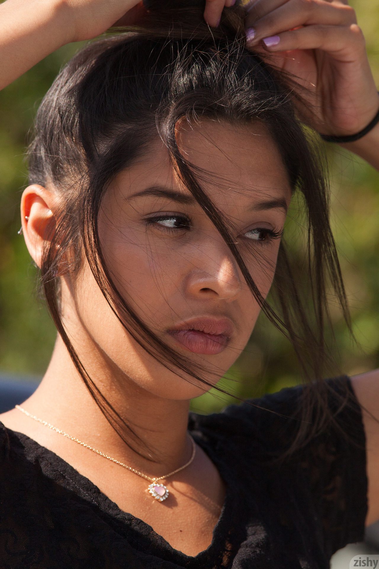 Yesenia Corral Multi Love 0002