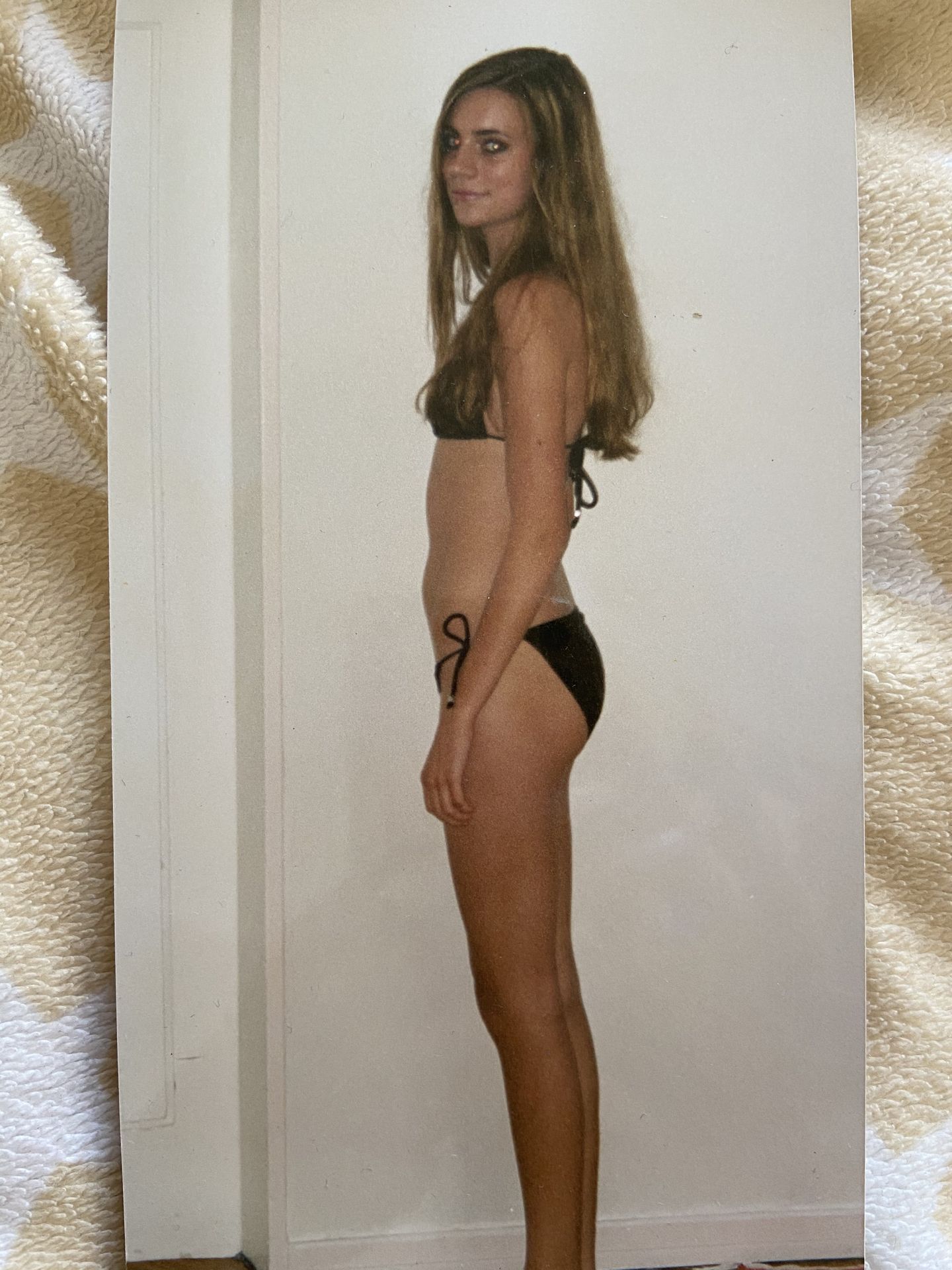 Yvonne Bar Shows Her New Big Breasts 0004