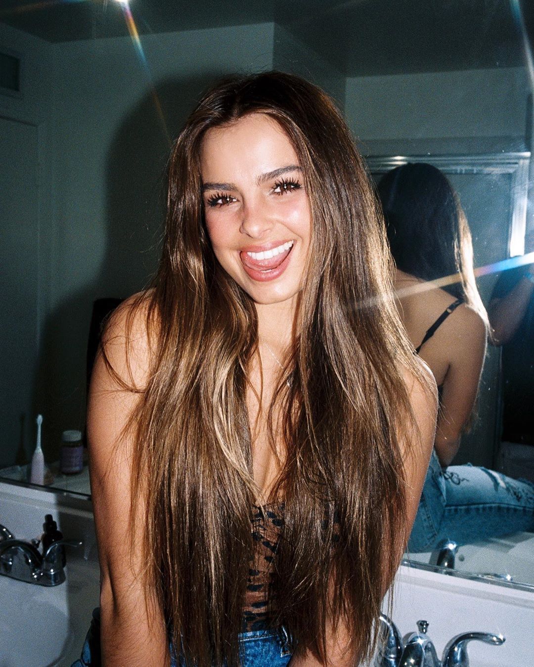 Addison Rae Sexy 0022