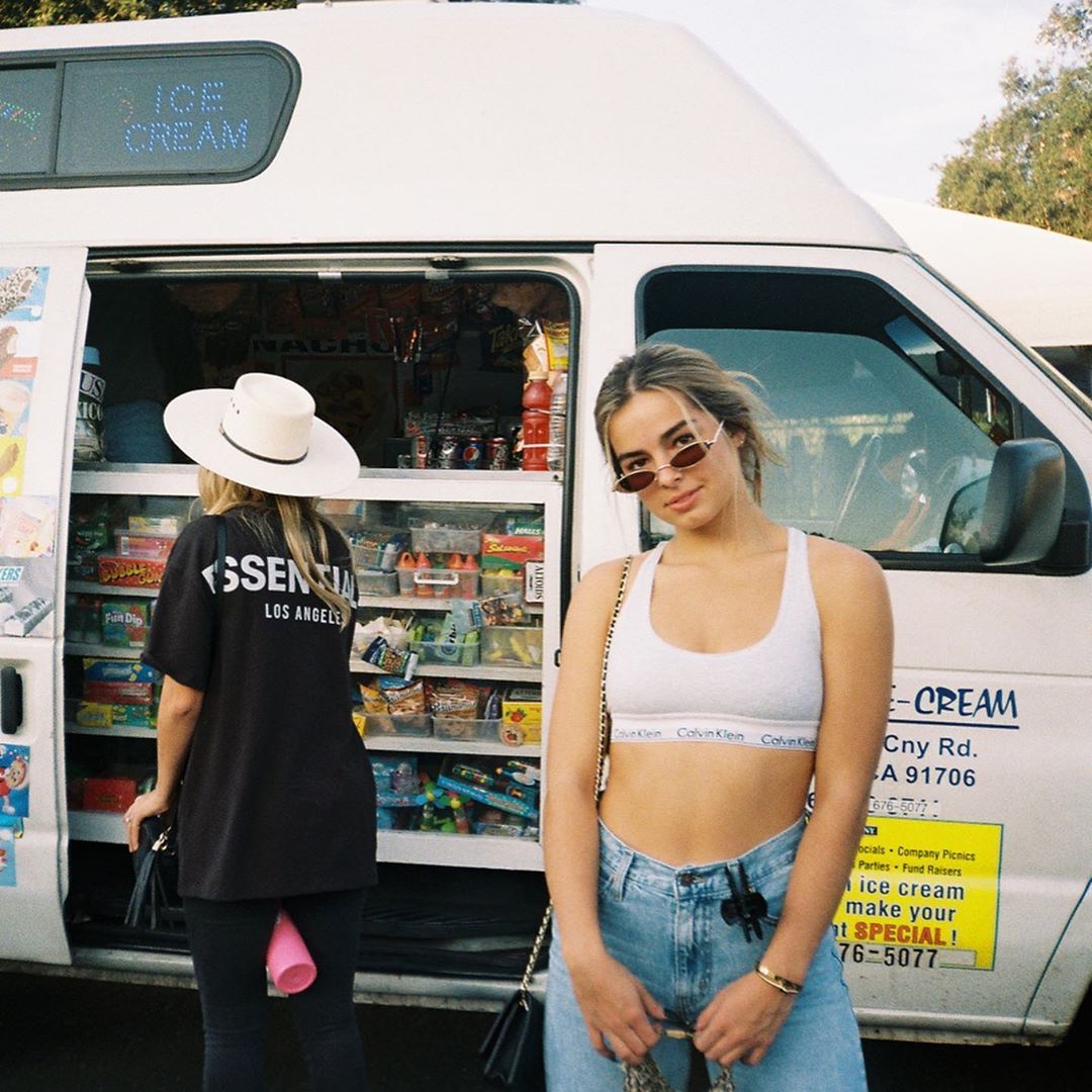 Addison Rae Sexy 0096