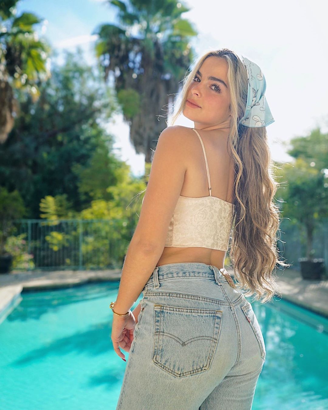 Addison Rae Sexy 0097