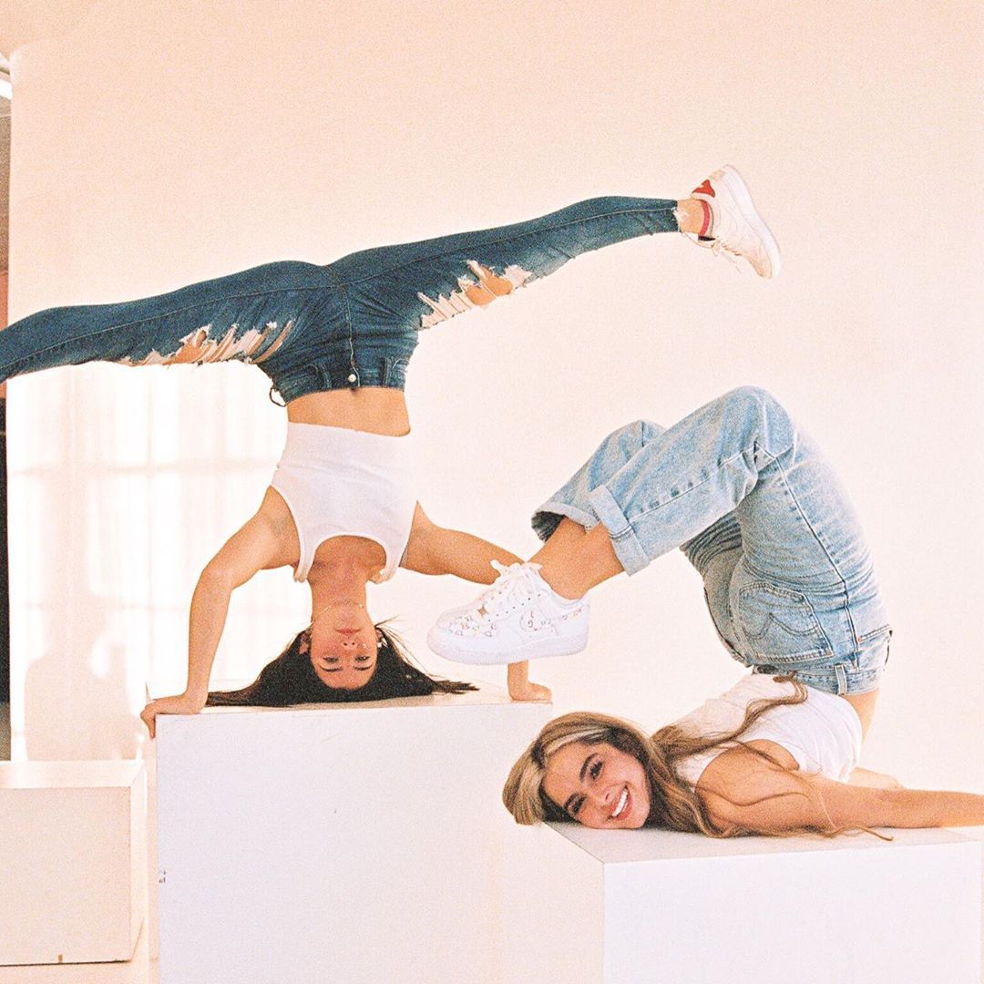 Addison Rae Sexy 0105