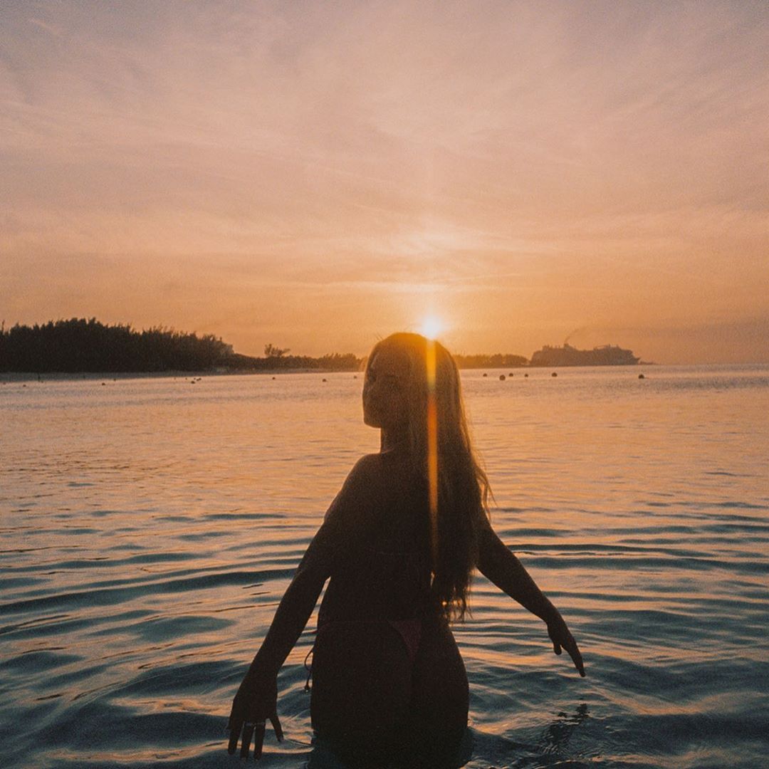 Addison Rae Sexy 0111