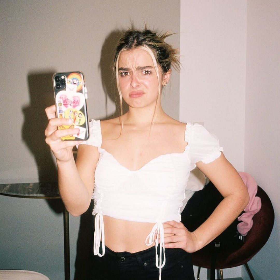 Addison Rae Sexy 0117