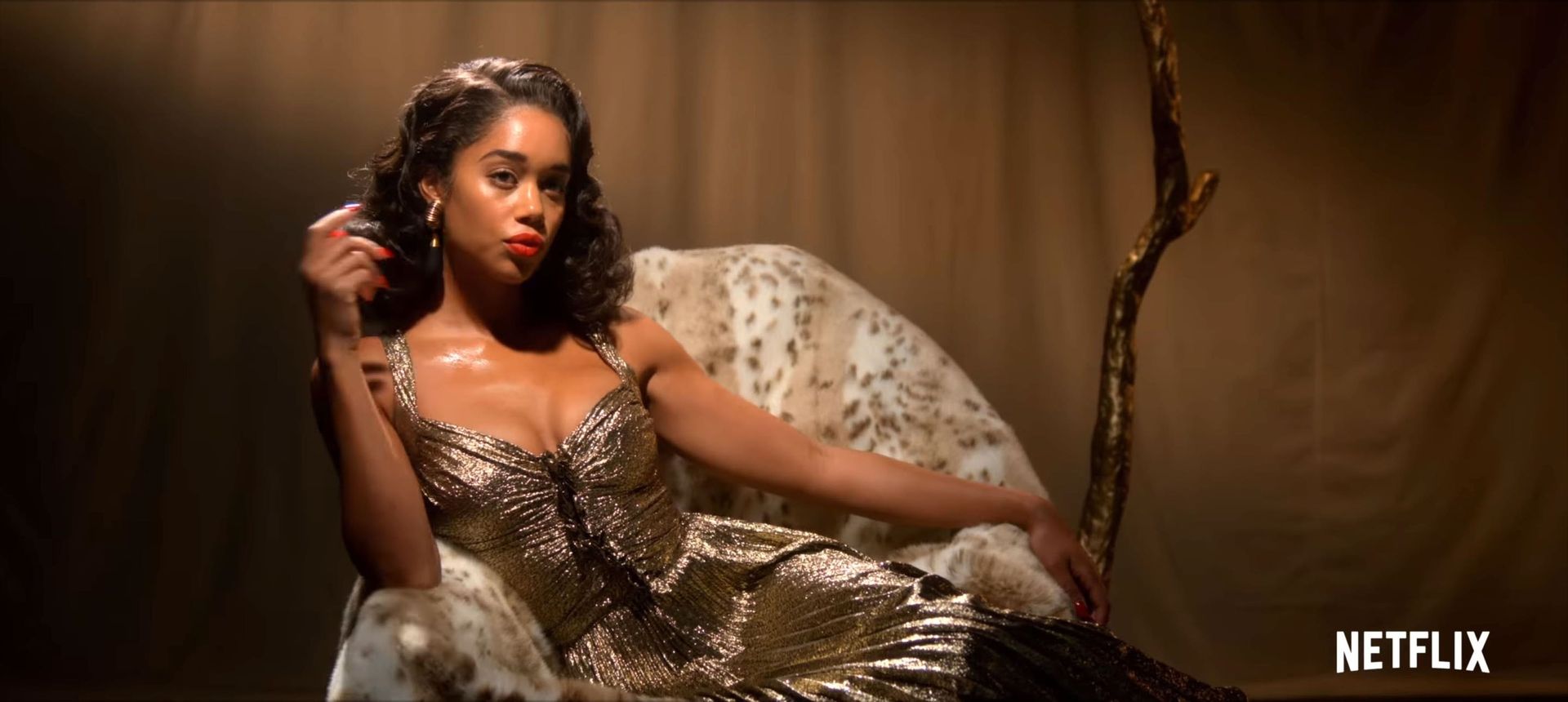 Darren Criss & Laura Harrier Steam Up The Screen In The Trailer For The New Tv Show “hollywood” 0005