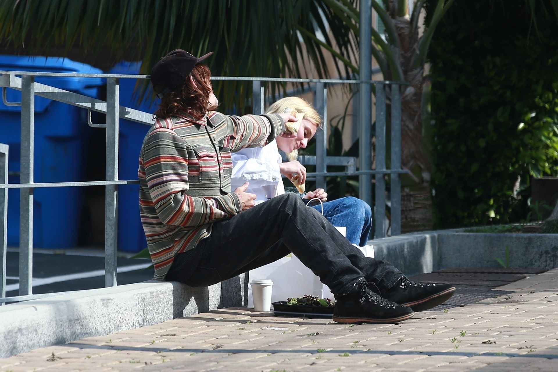 Diane Kruger & Norman Reedus Put On A Sweet Pda Display In Malibu 0007