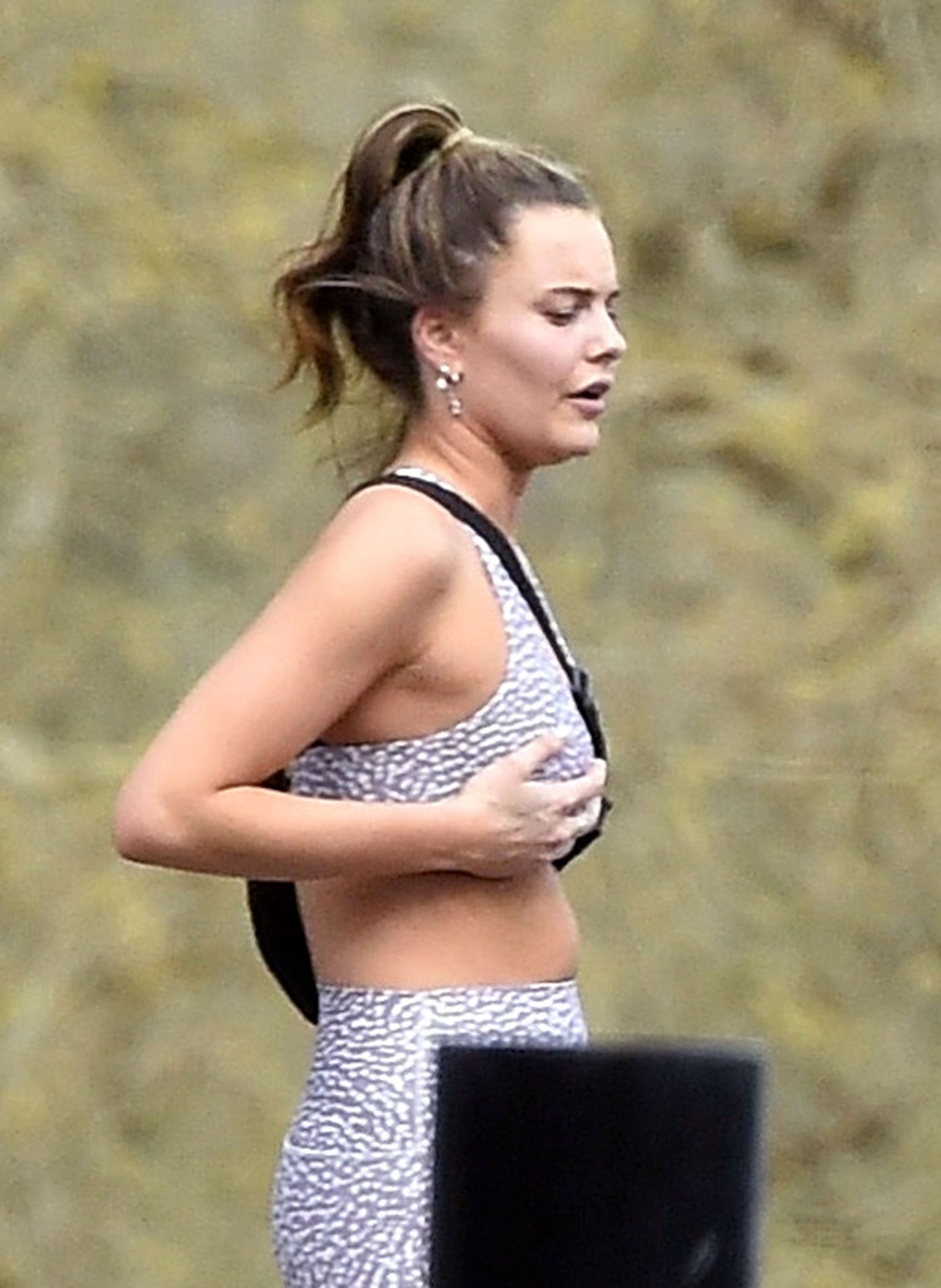 Emily Blackwell & Harvey Armstrong Were Seen In London 0004